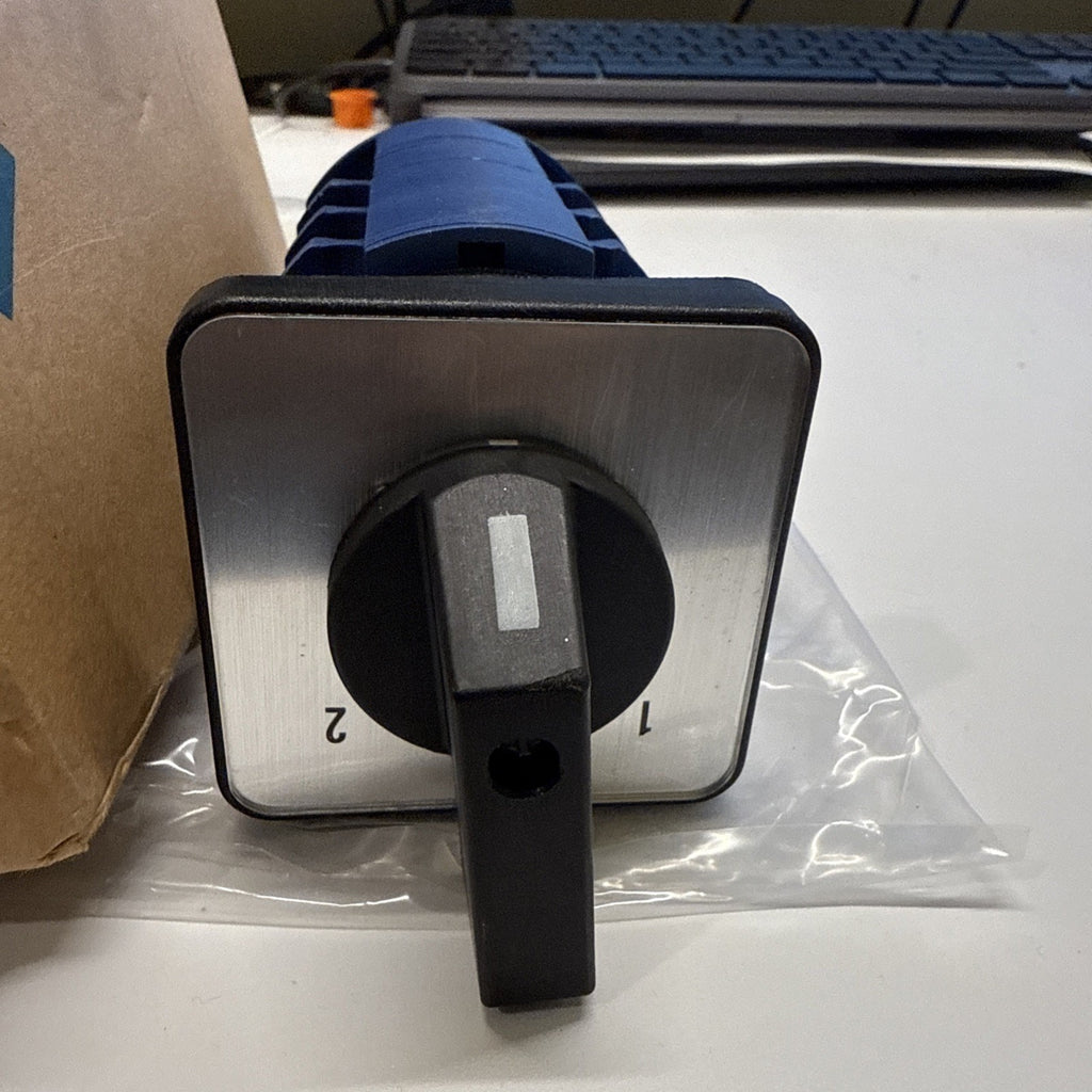 Rotary Cam Changeover Switch SZW26-63/D404.4 AC 660V Ith:63A
