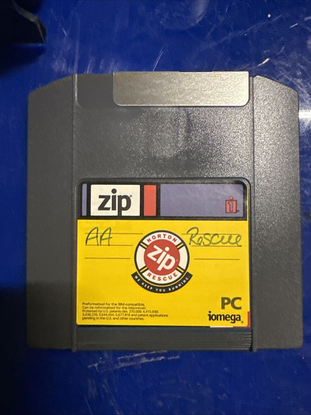 IOMEGA SUPER FLOPPY FORMATTED PC ZIP DISK