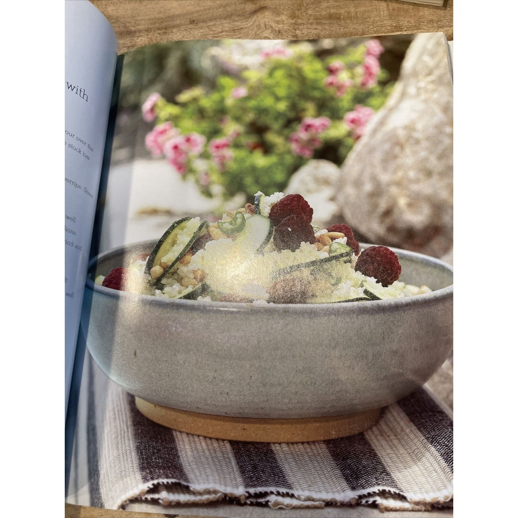 Simple But Perfect Salads: The Taste of Summer All Year Round - Hardcover