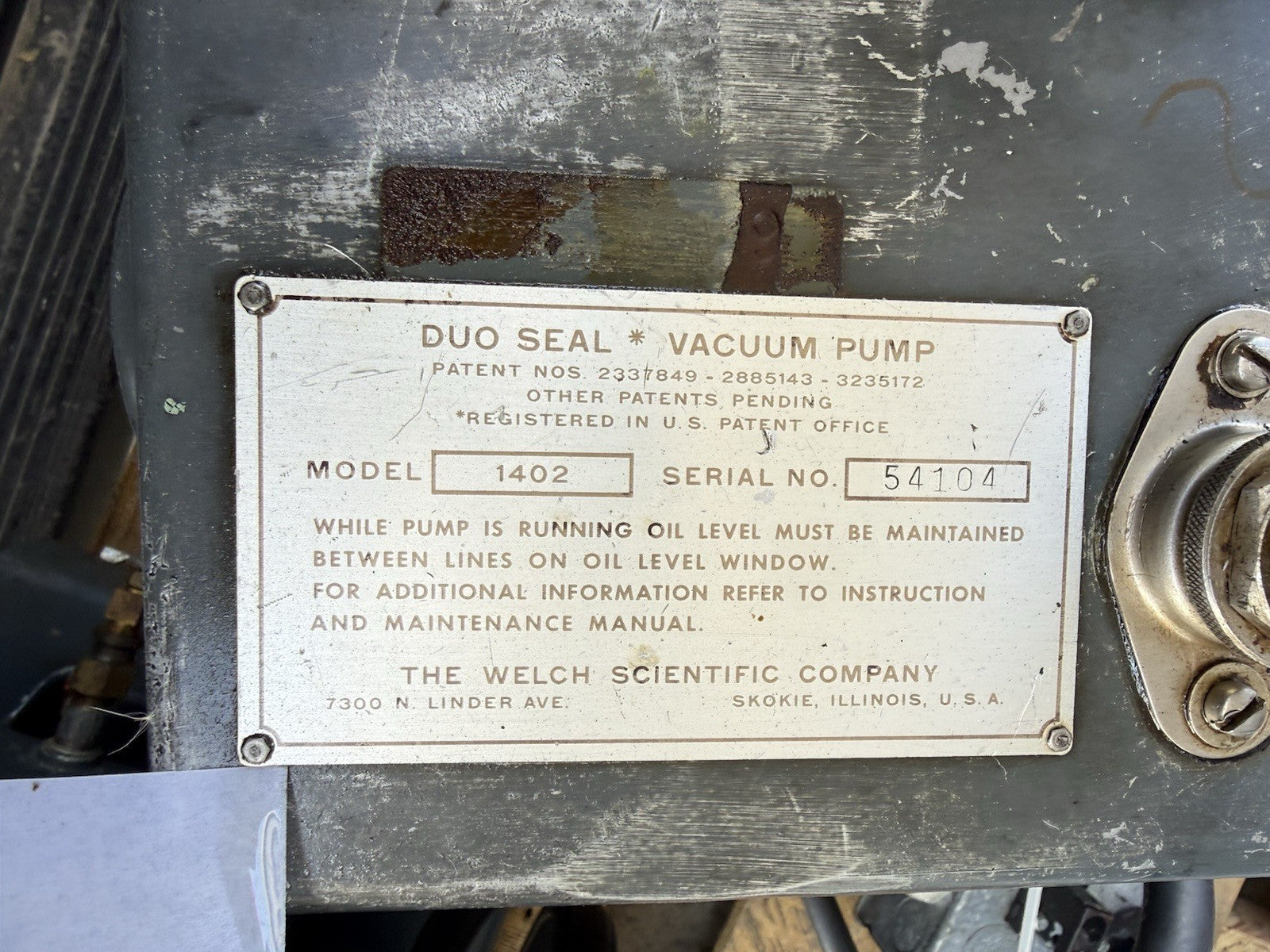 Welch 1402 Duoseal vacuum pump 1/2 hp