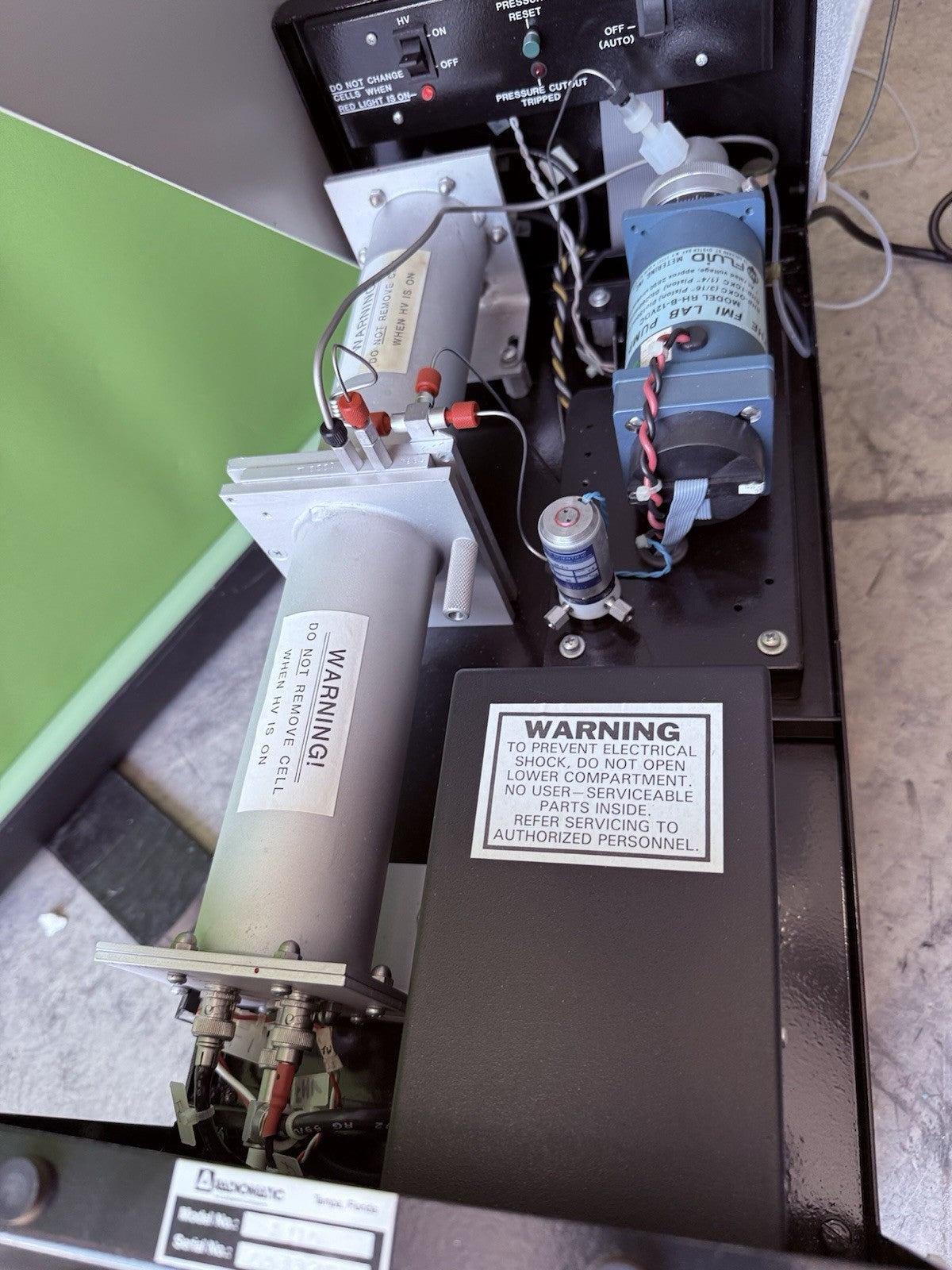 CANBERRA RADIOMATIC INTRUMENTS A-100 RADIOACTIVE FLOW DETECTOR FLO-ONE BETA