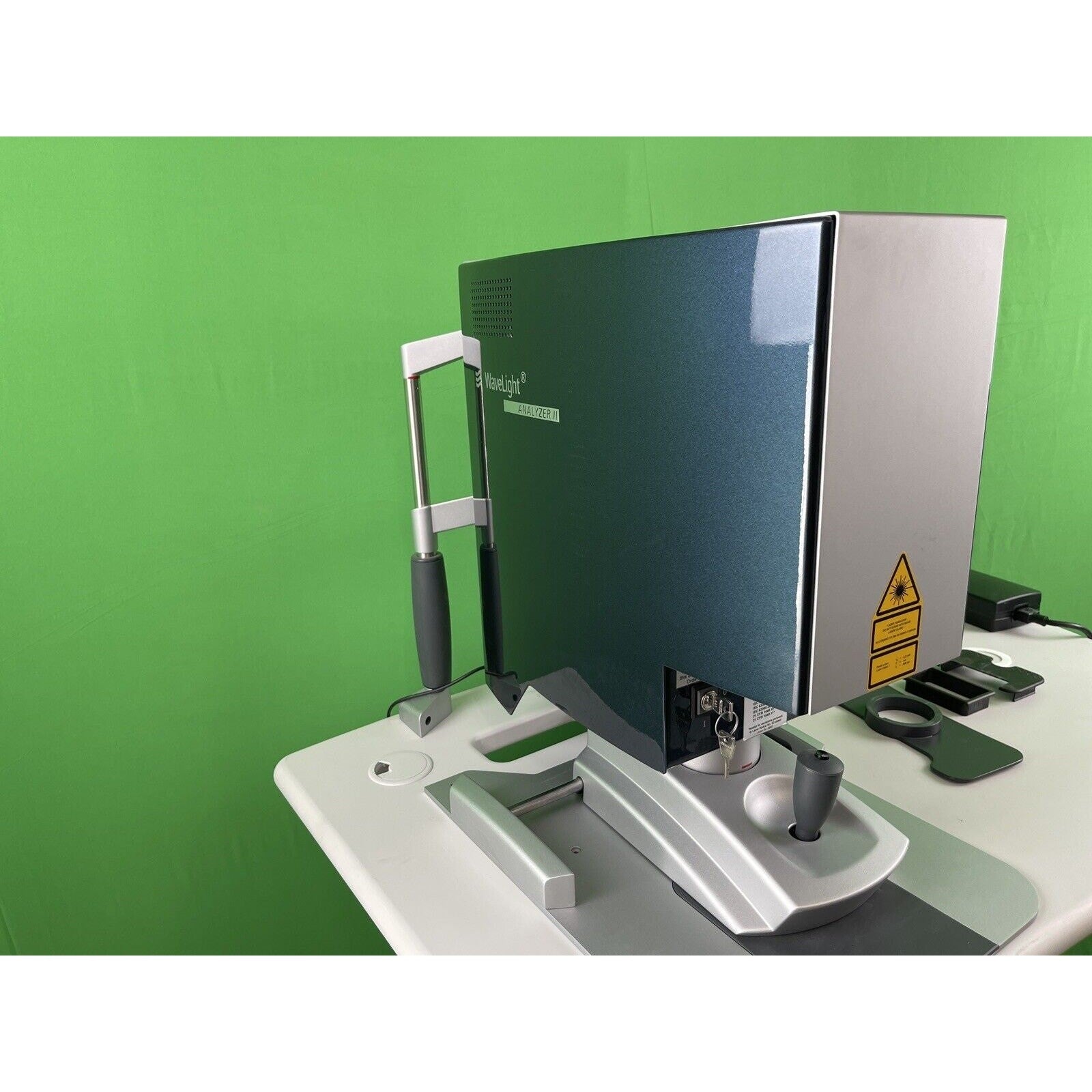 Alcon Allegretto Wavelight Wave Analyzer II, With Table