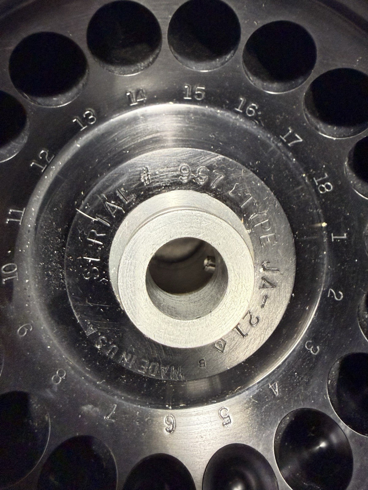 Beckman JA-21 Fixed Angle Centrifuge Rotor (18 x 10 mL Tubes)