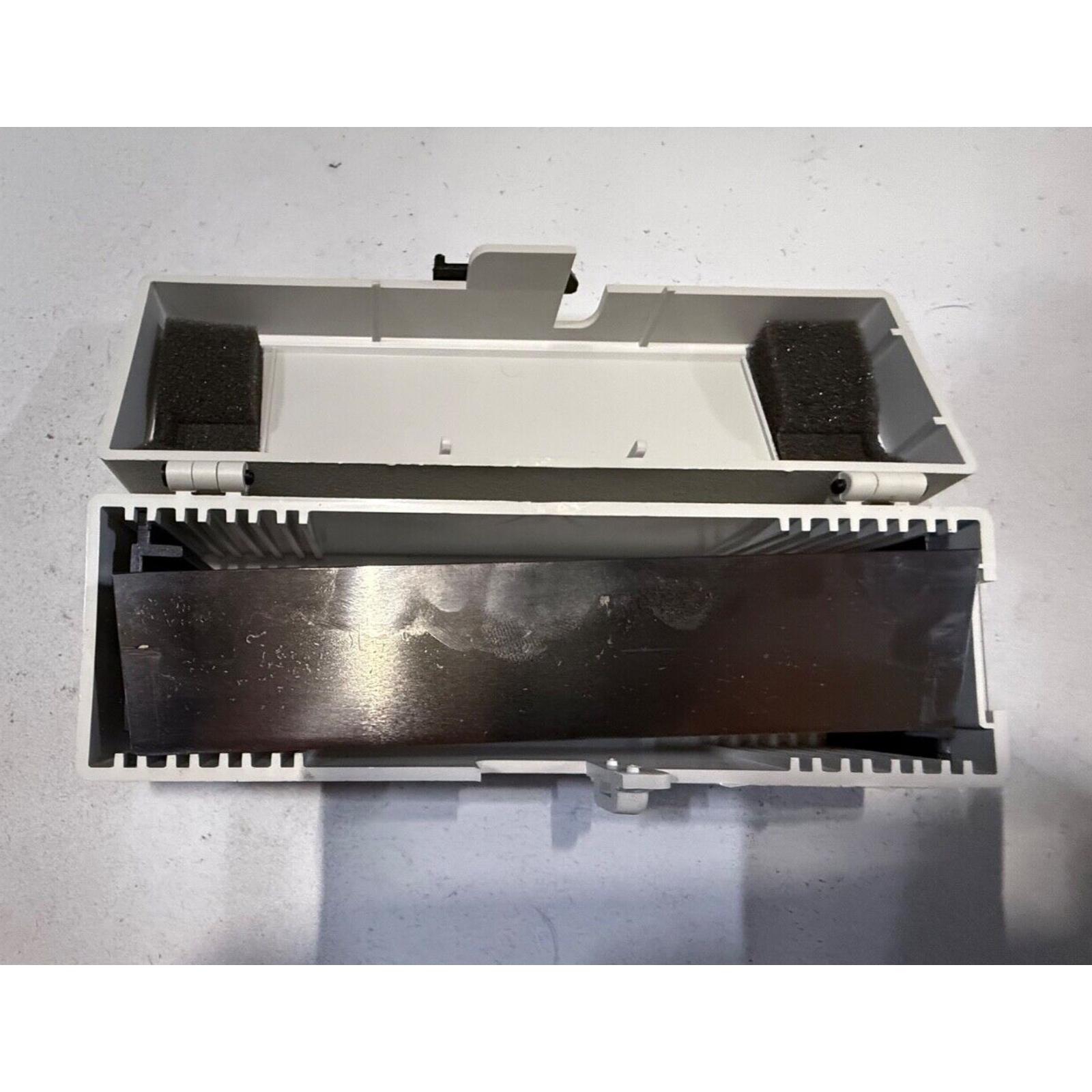 Leica 16cm C Profile Reusable Microtome Knife Made in Germany 14021607100