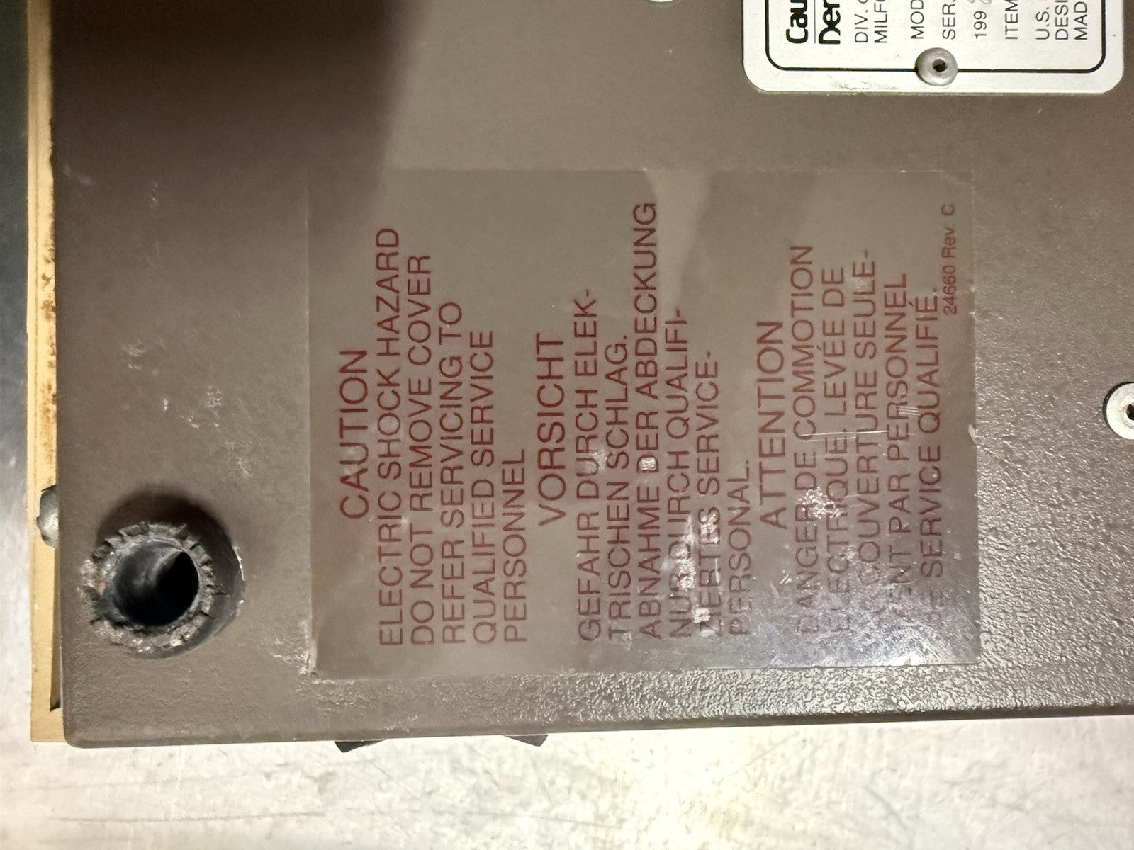 Dentsply Caulk Vari-Mix ll-M-C Variable Speed Amalgamator w/Mull Feature
