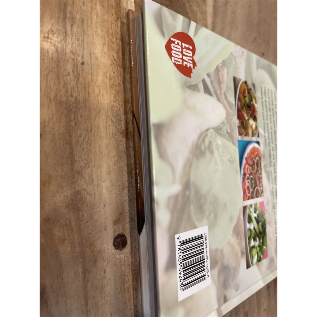 Simple But Perfect Salads: The Taste of Summer All Year Round - Hardcover