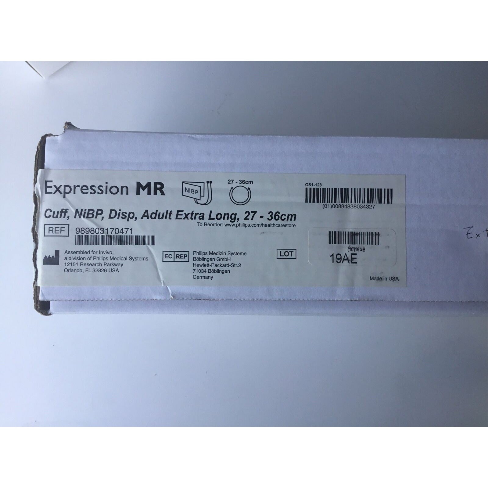 Invivo Expression MR 989803170471 Cuff, NiBP, Large Adult Extra Long 27-36cm
