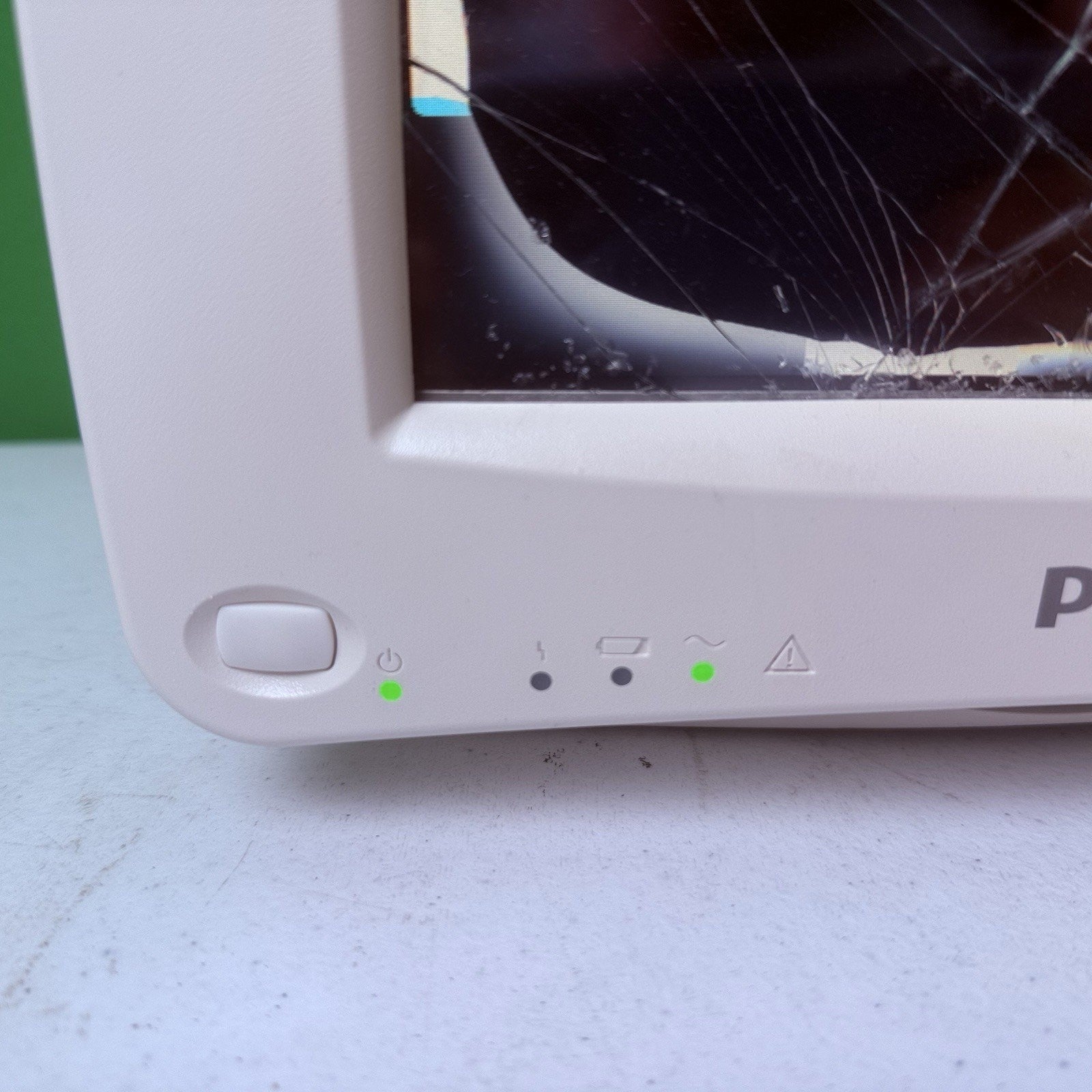 PHILIPS MP30 INTELLIVUE PATIENT MONITOR For Parts