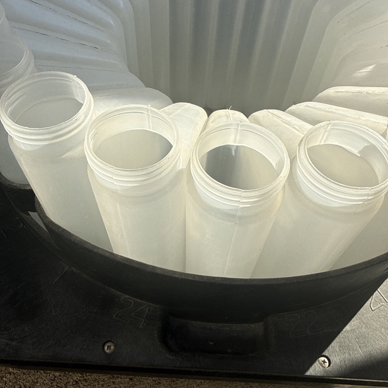 TELEDYNE Bottle Configuration for 4700 / 5800 Refrigerated Sampler.
