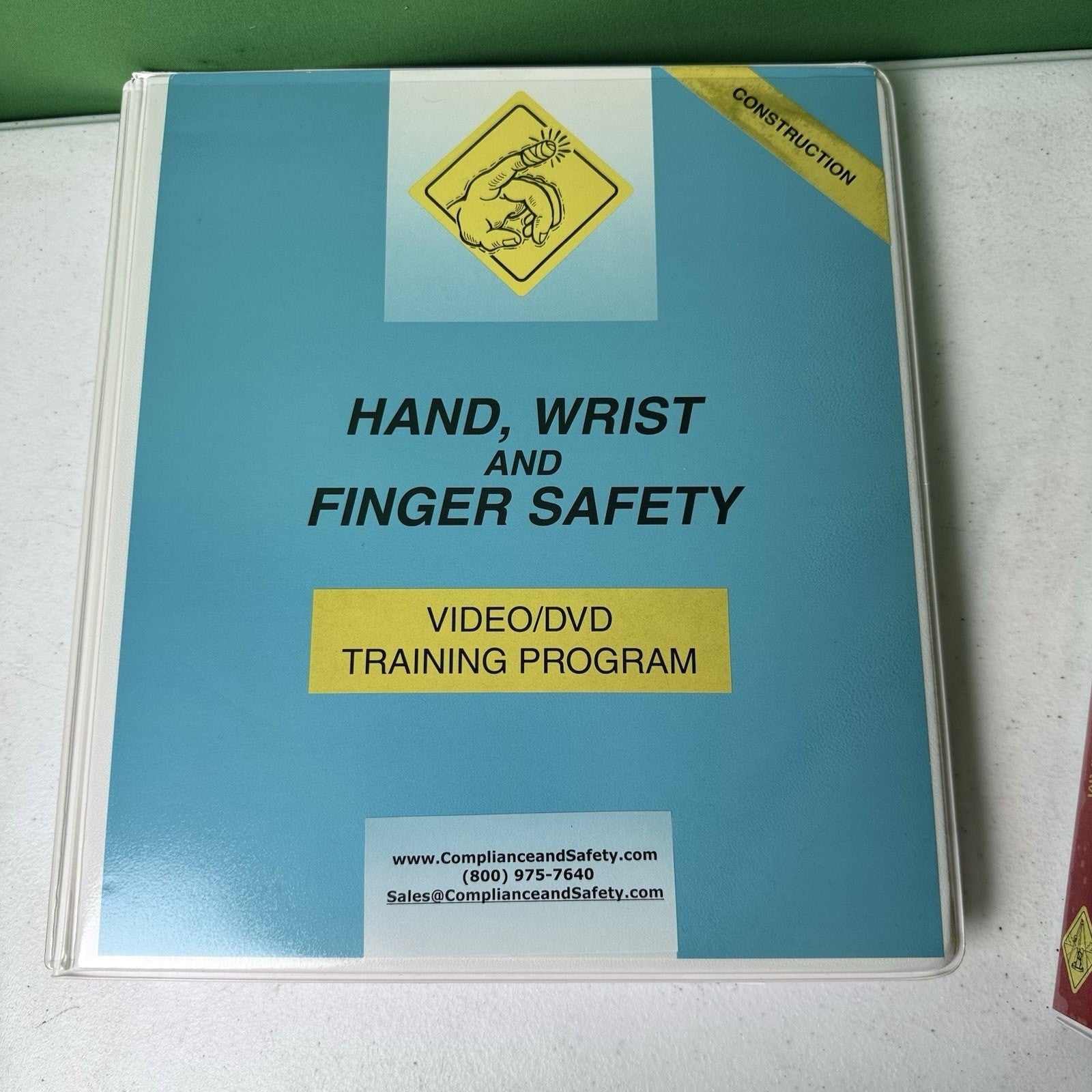 MARCOM K0000679EM Hand, Wrist and Finger Safety DVD Kit