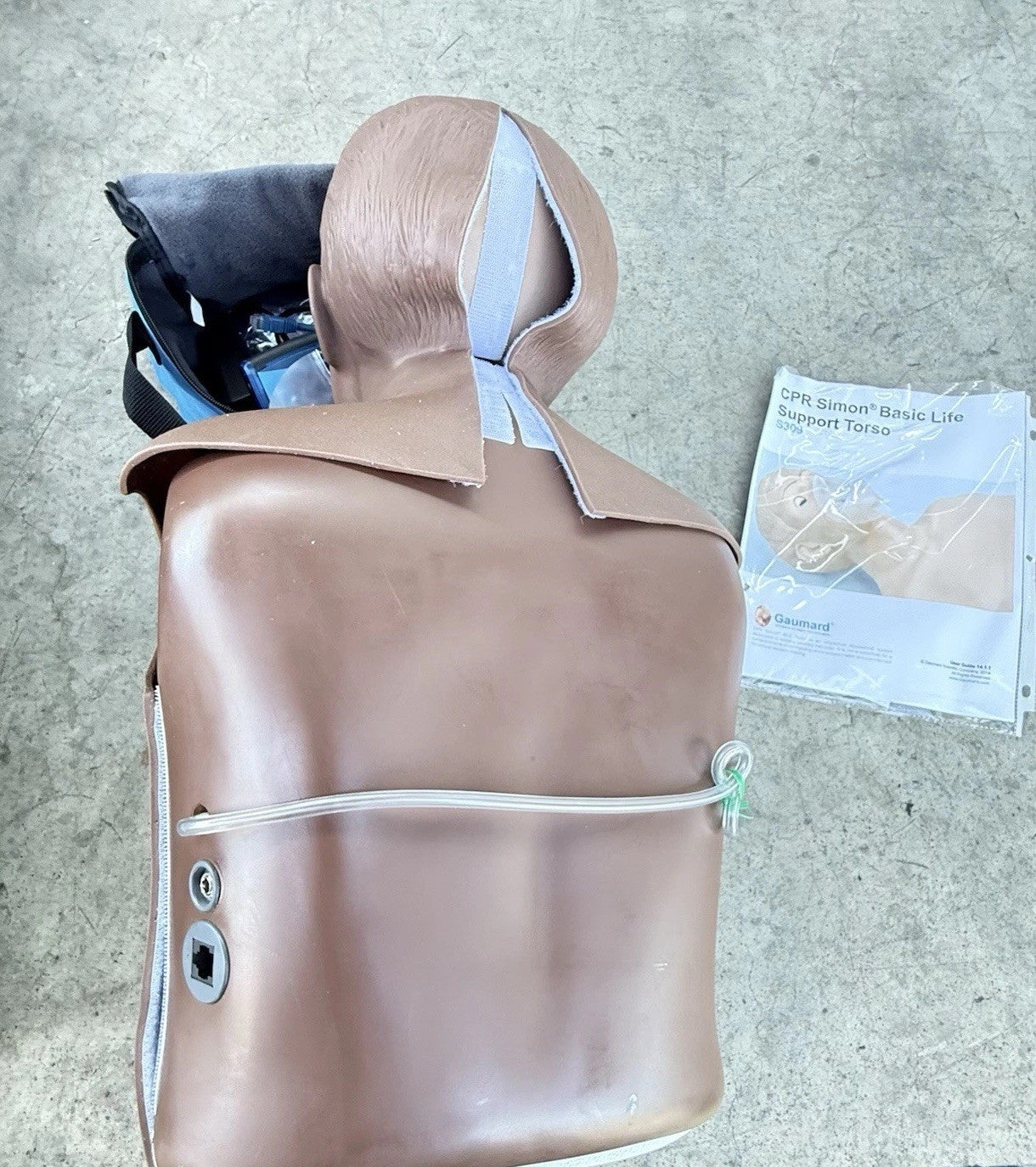 CPR Simon Basic Life Support Torso S309. Electronic.  Brown