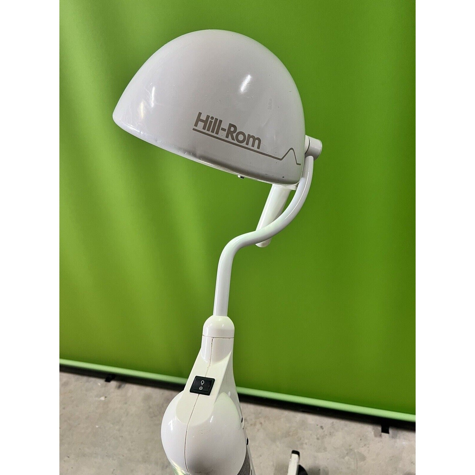 Hill Rom Heraeus Exam Light Minor Surgery on rolling base