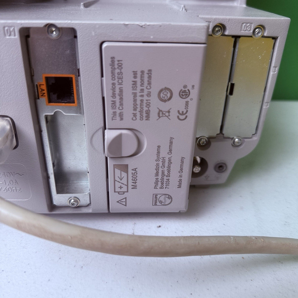 PHILIPS MP30 INTELLIVUE PATIENT MONITOR For Parts