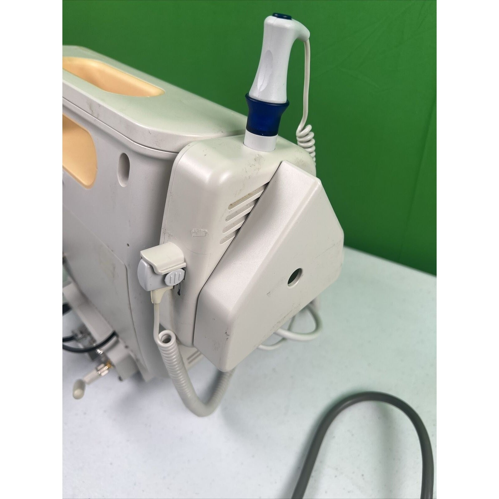 Philips Suresigns VS3 Vital Signs Monitor W/Temp, Printer, Battery, Wireless