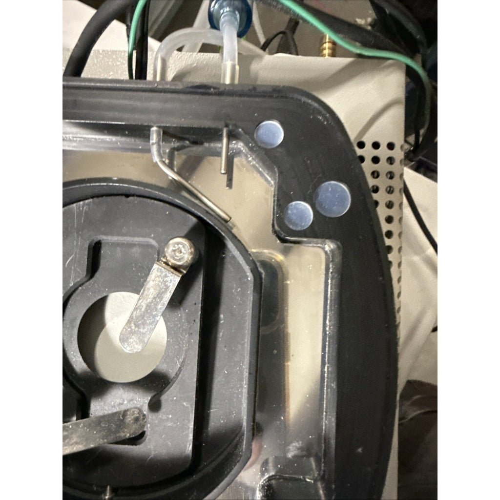 INU INCUBATION SYSTEM FOR MICROSCOPES TOKAI HIT MODEL INU-ONICS-F1 With Adaptor