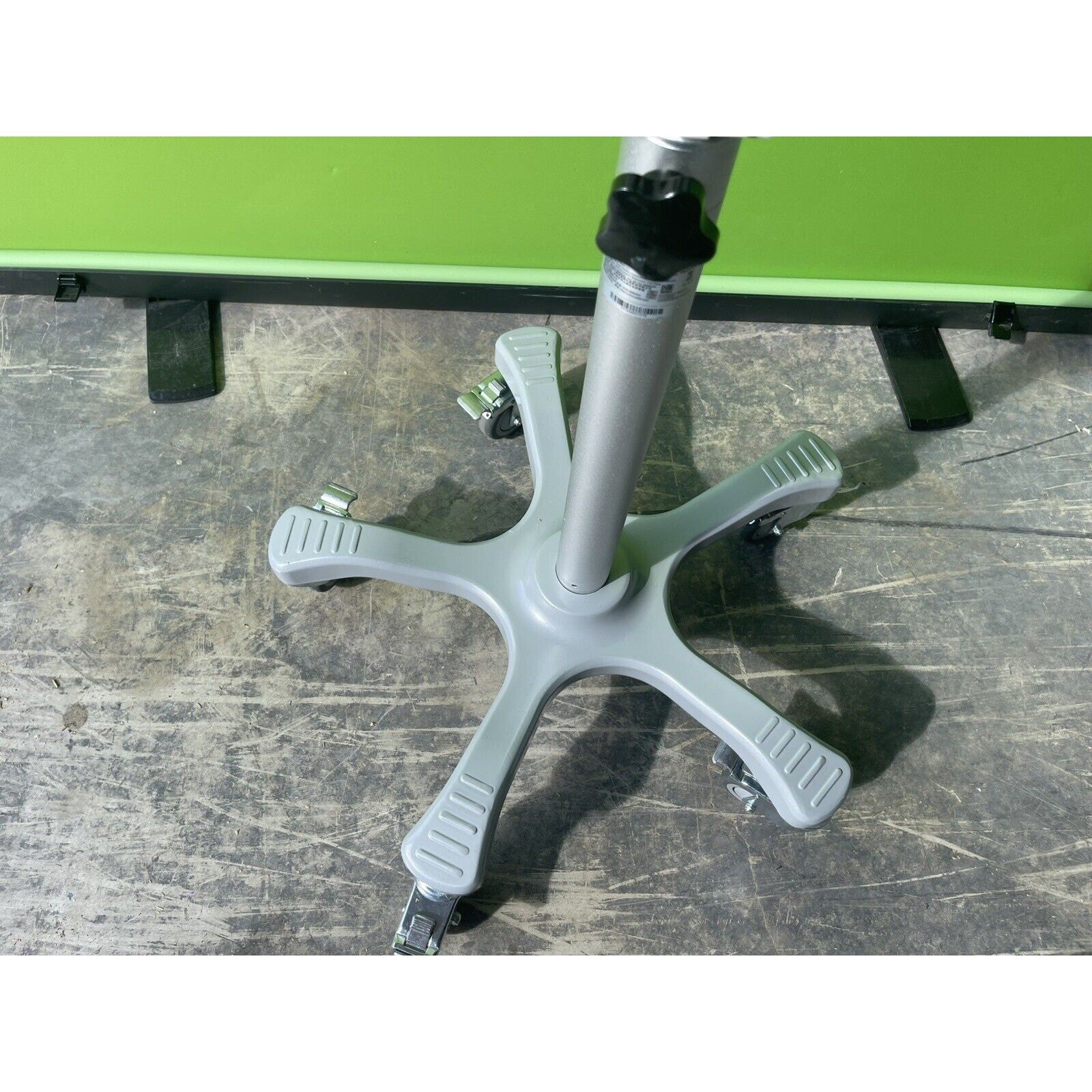 MOBILE STAND MT-206 FOR EDAN IM3S MONITOR