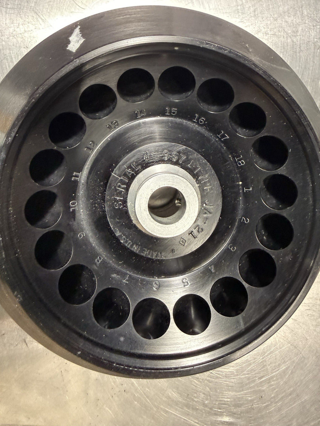 Beckman JA-21 Fixed Angle Centrifuge Rotor (18 x 10 mL Tubes)