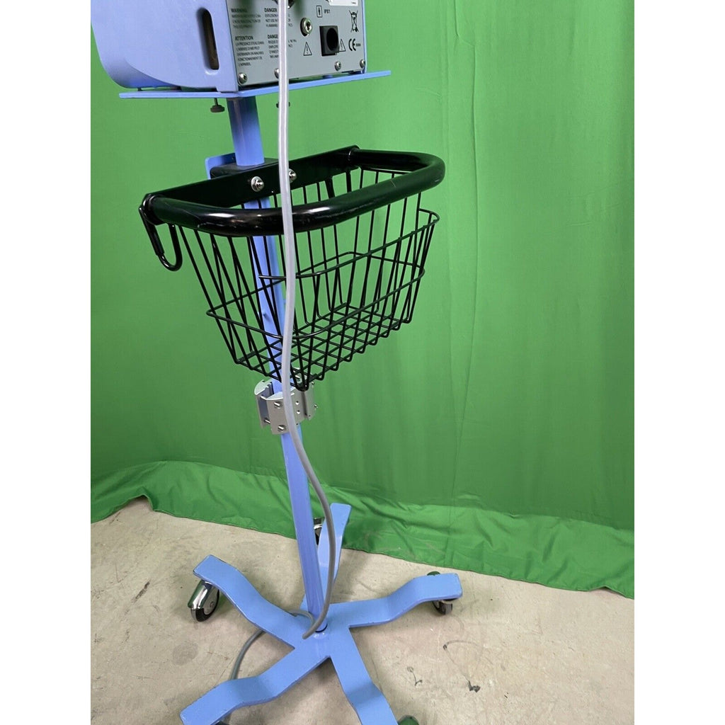 Viasys Infant flow SiPAP With a Stand