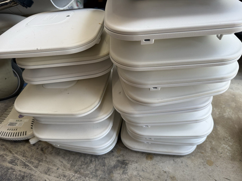 Cisco AIR-CAP2702I-B-K9 Aironet 2700 Series Wireless Access Point PoE NEW