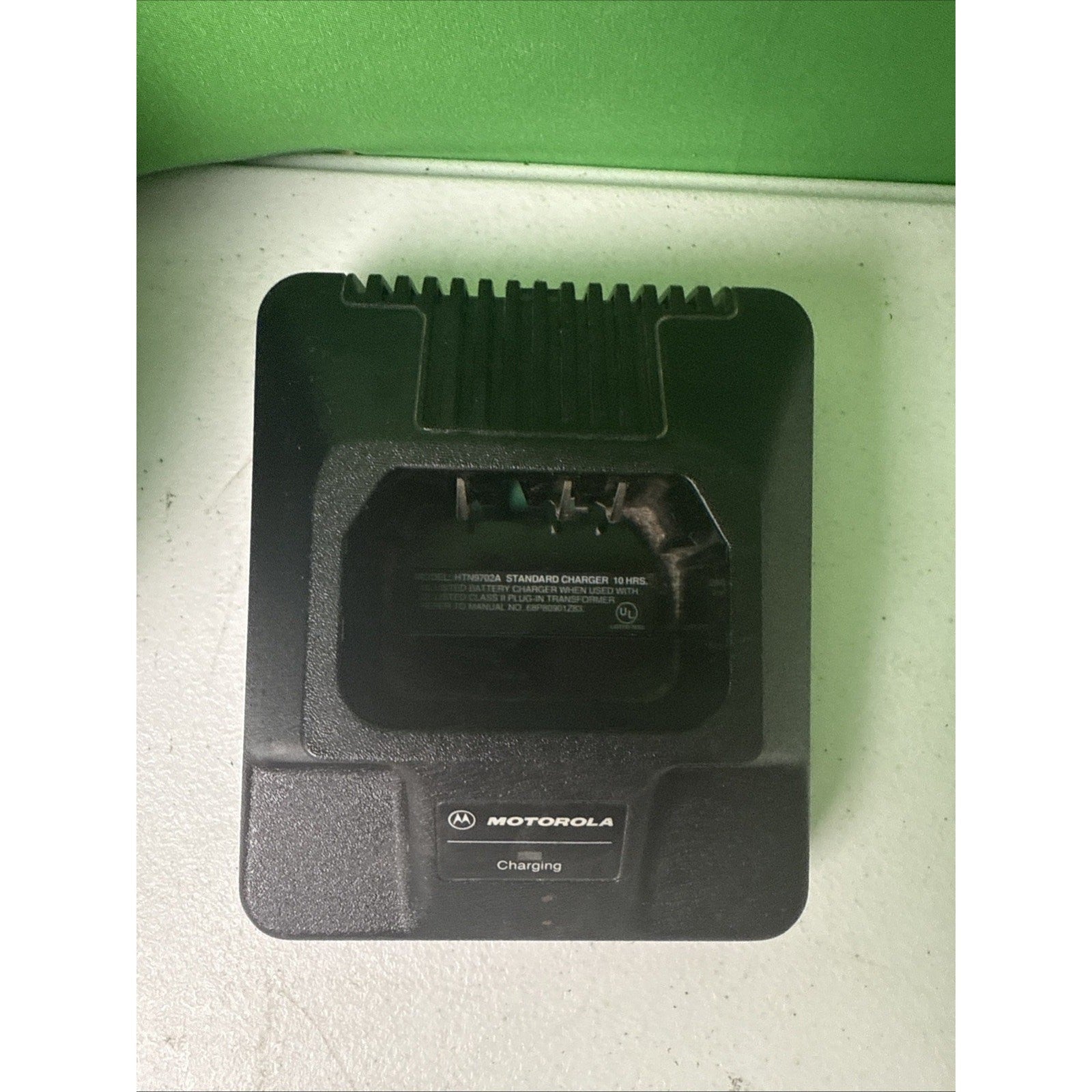 Motorola HTN9702A Standard Charger Base 10 Hours