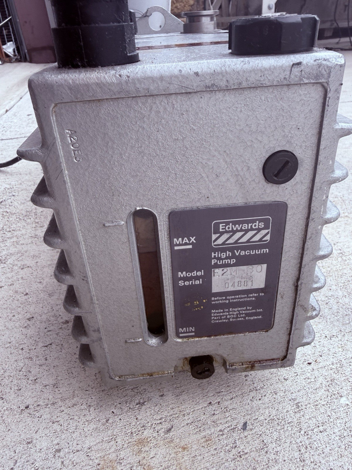 Edwards E2M30 Dual Stage Rotary Vane Vacuum Pump Tested and Working