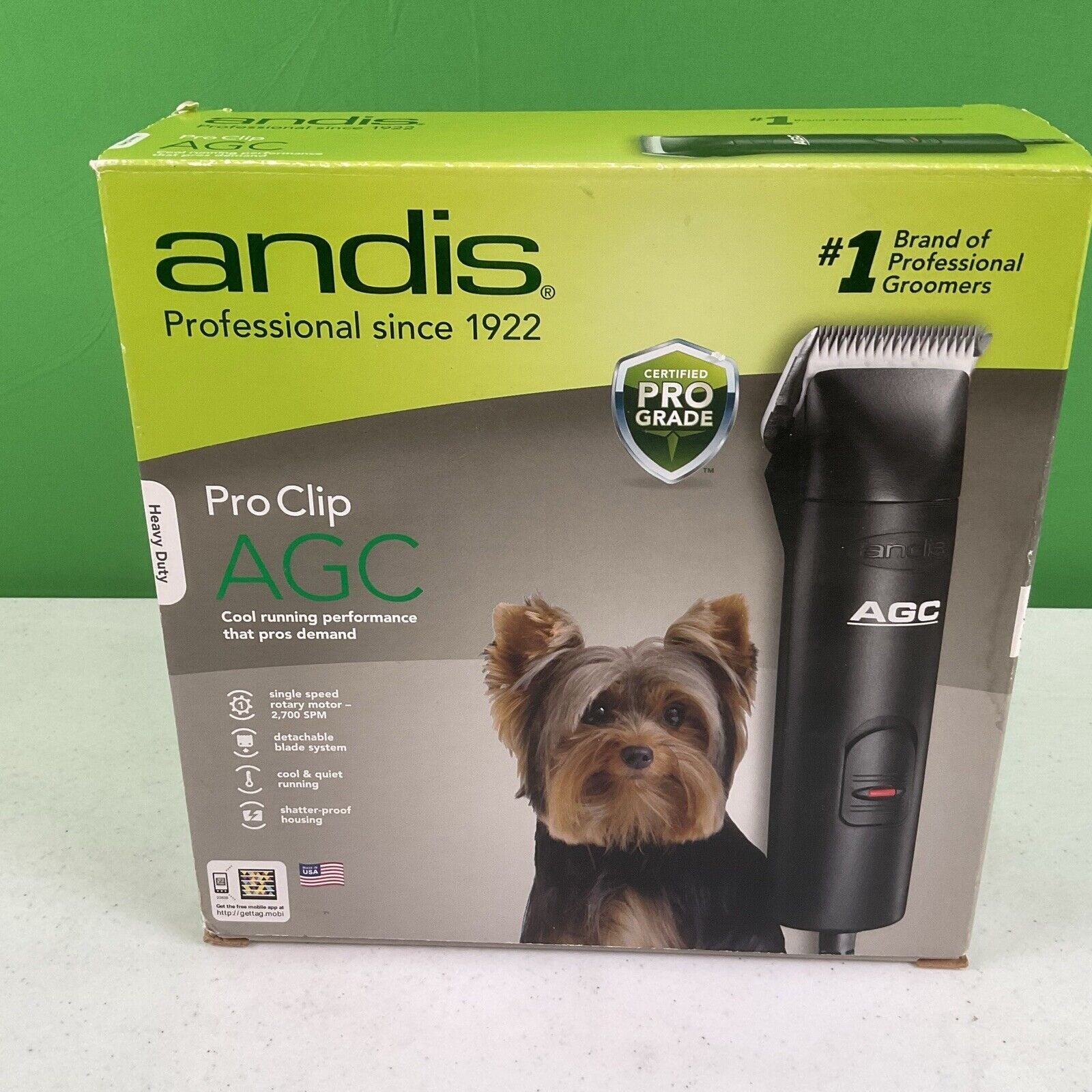 Andis ProClip AGC Clipper 23835. With attachments and bag . BRAND NEW