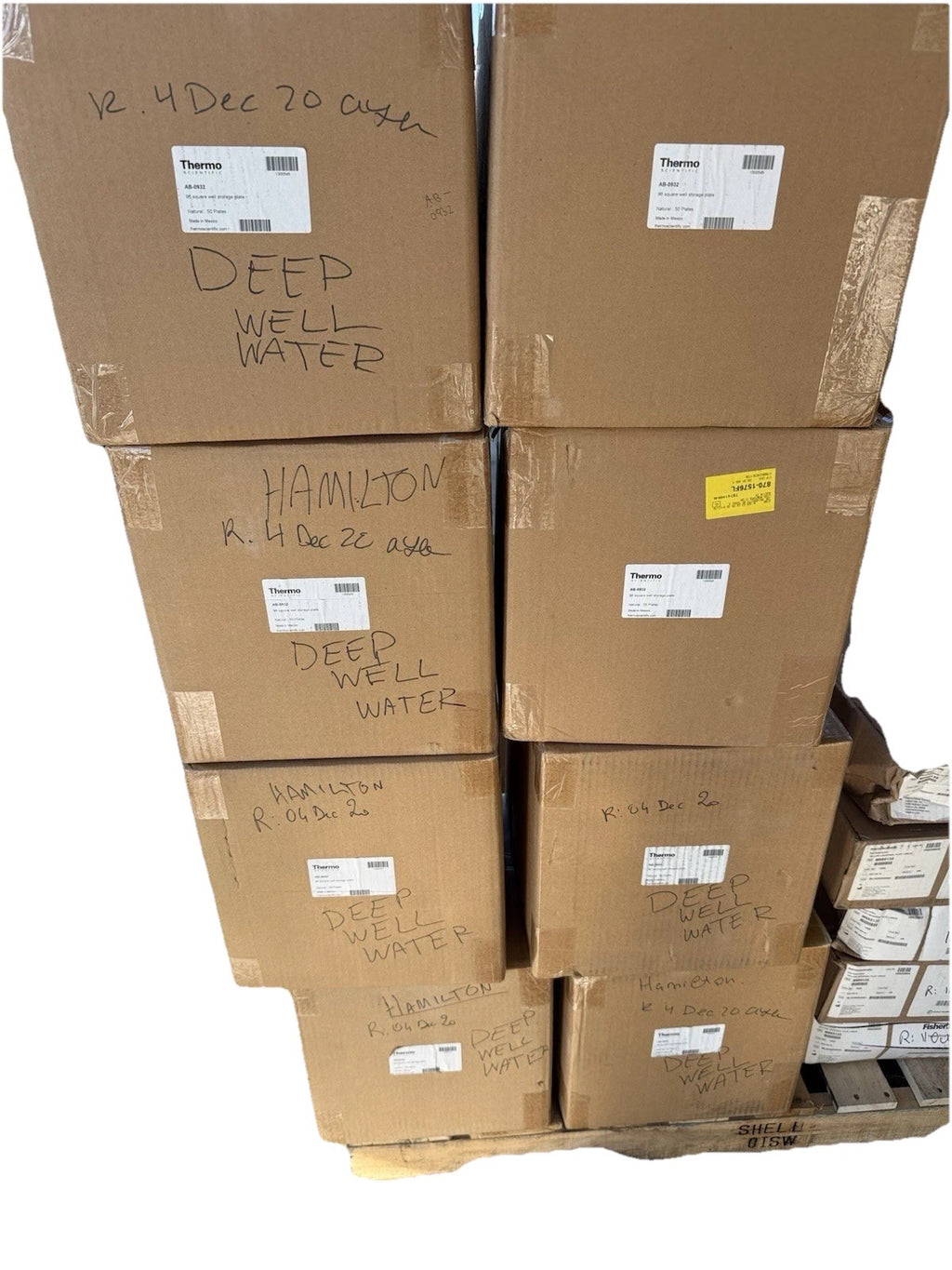 Thermo Scientific AB-0932 Storage Plates 96 Well 2.2 ml Sealed ( Case of 50 )