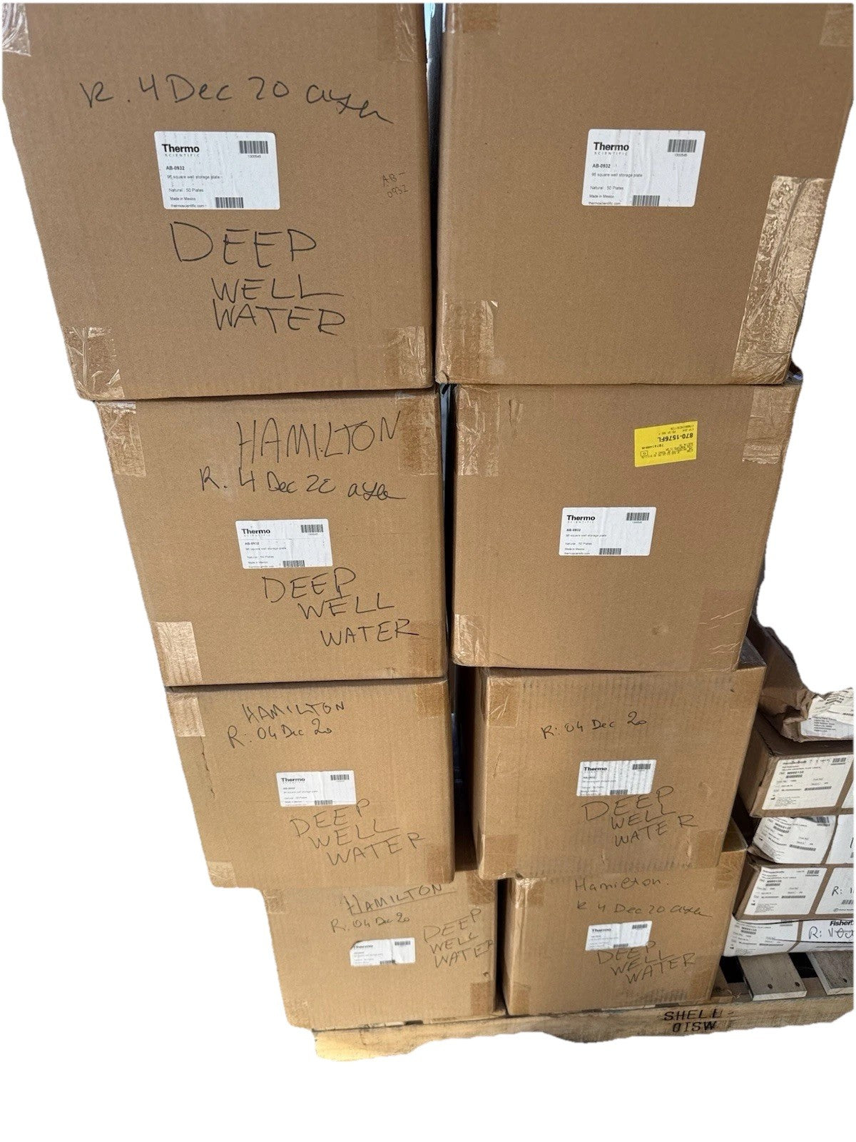 Thermo Scientific AB-0932 Storage Plates 96 Well 2.2 ml Sealed ( Case of 50 )