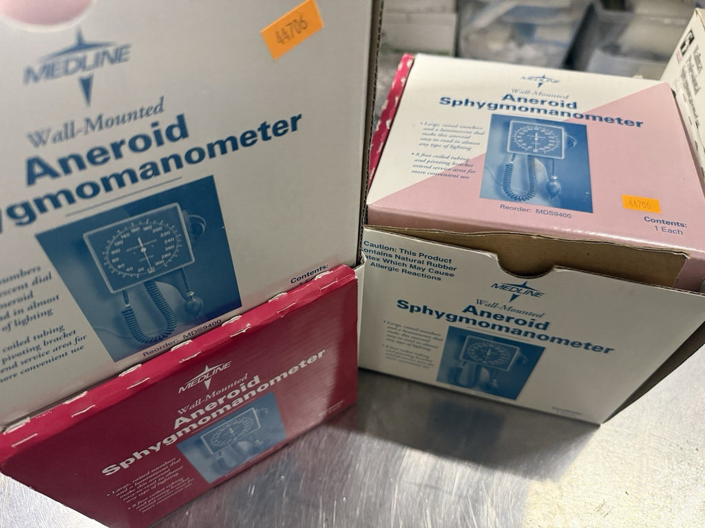 Medline MDS9400 Sphygmomanometer, Adult wall-mount unit