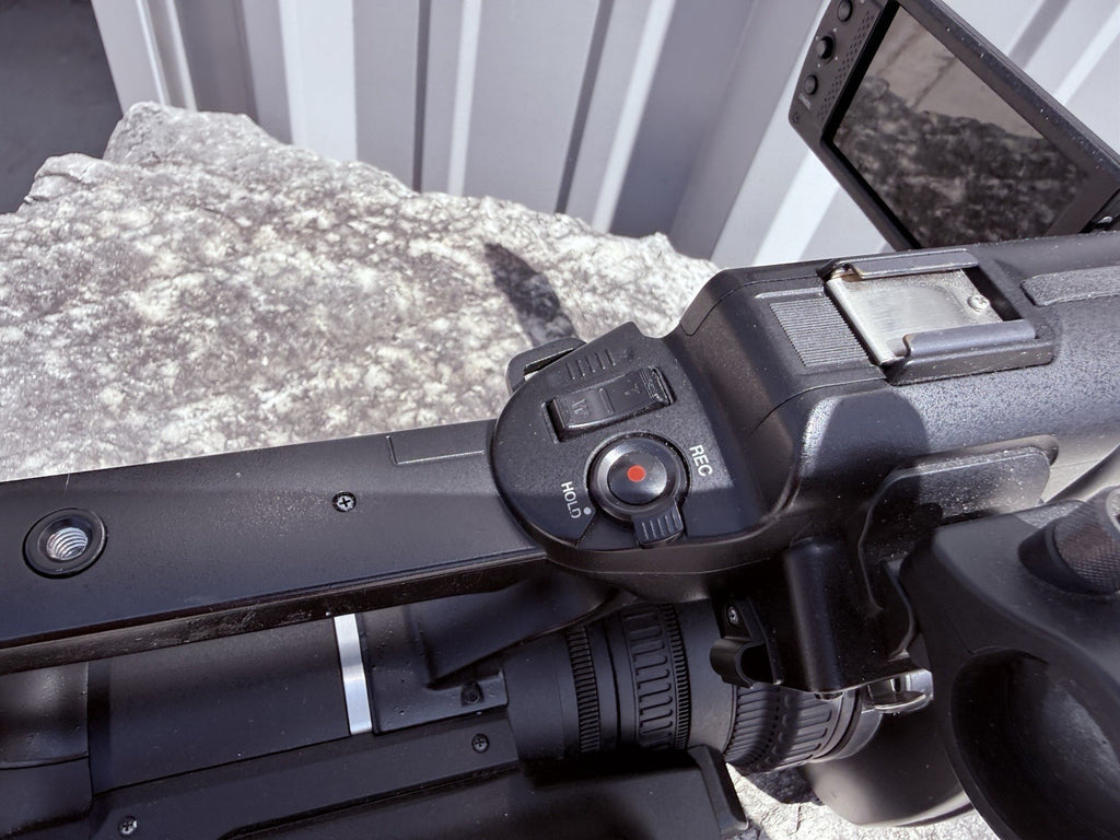 JVC GY-HM600U Professional Camera ProHD Handheld Camcorder W New Battery Charger
