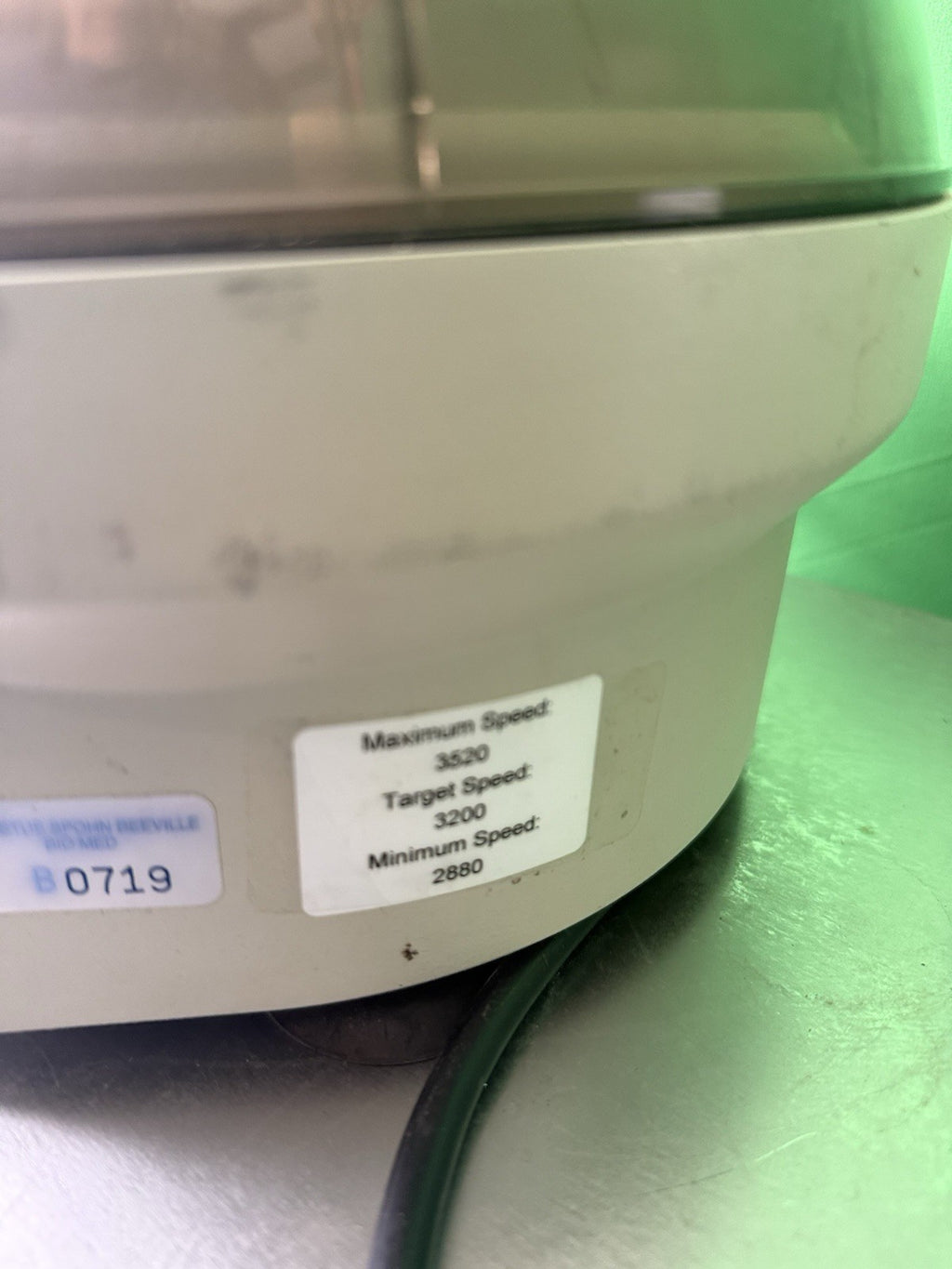 Clay Adams Compact II Centrifuge 420225,  115V. TESTED
