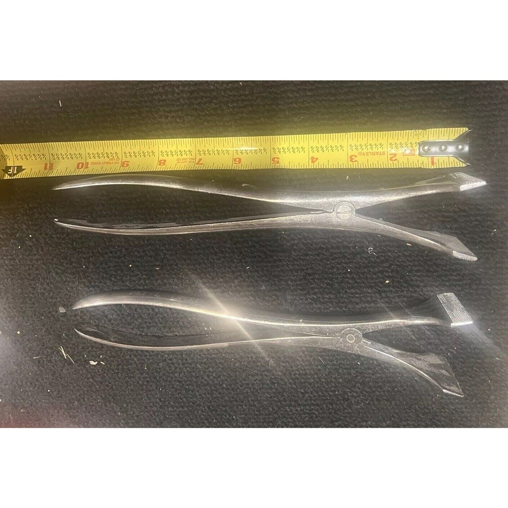 Cast Spreader, 11", with 2" Wide Jaws, Premium Stainless. Hospital Equipment