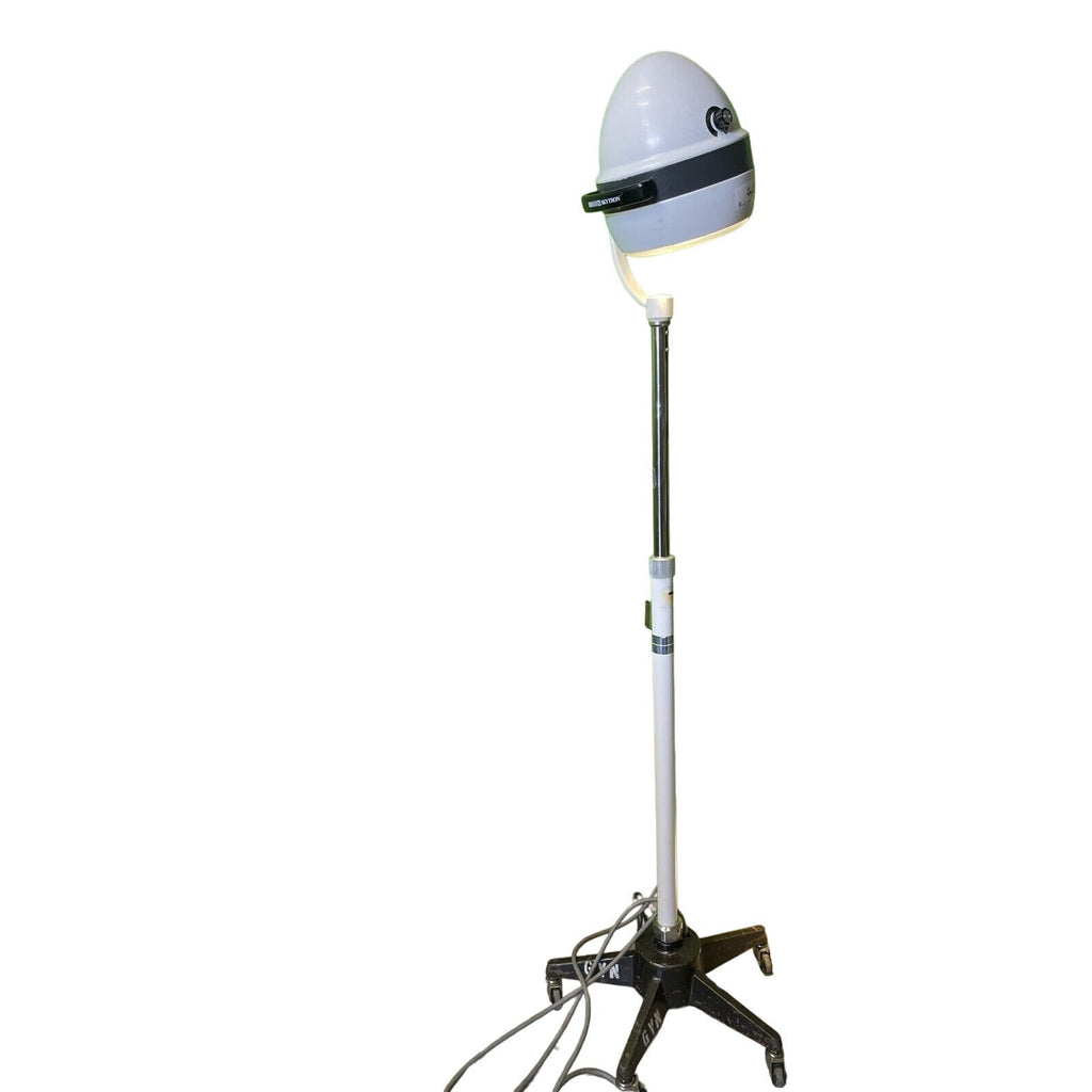 SKYTRON I9 SURGERY PROCEDURE LIGHT. Works