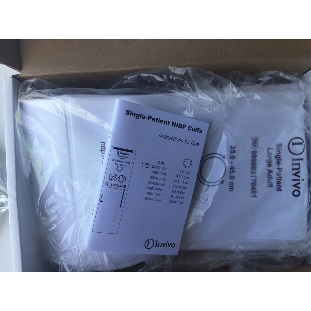 9898031790481 EXPRESSION MR PATIENT CARE - LARGE ADULT 35-45 Cm CUFFS