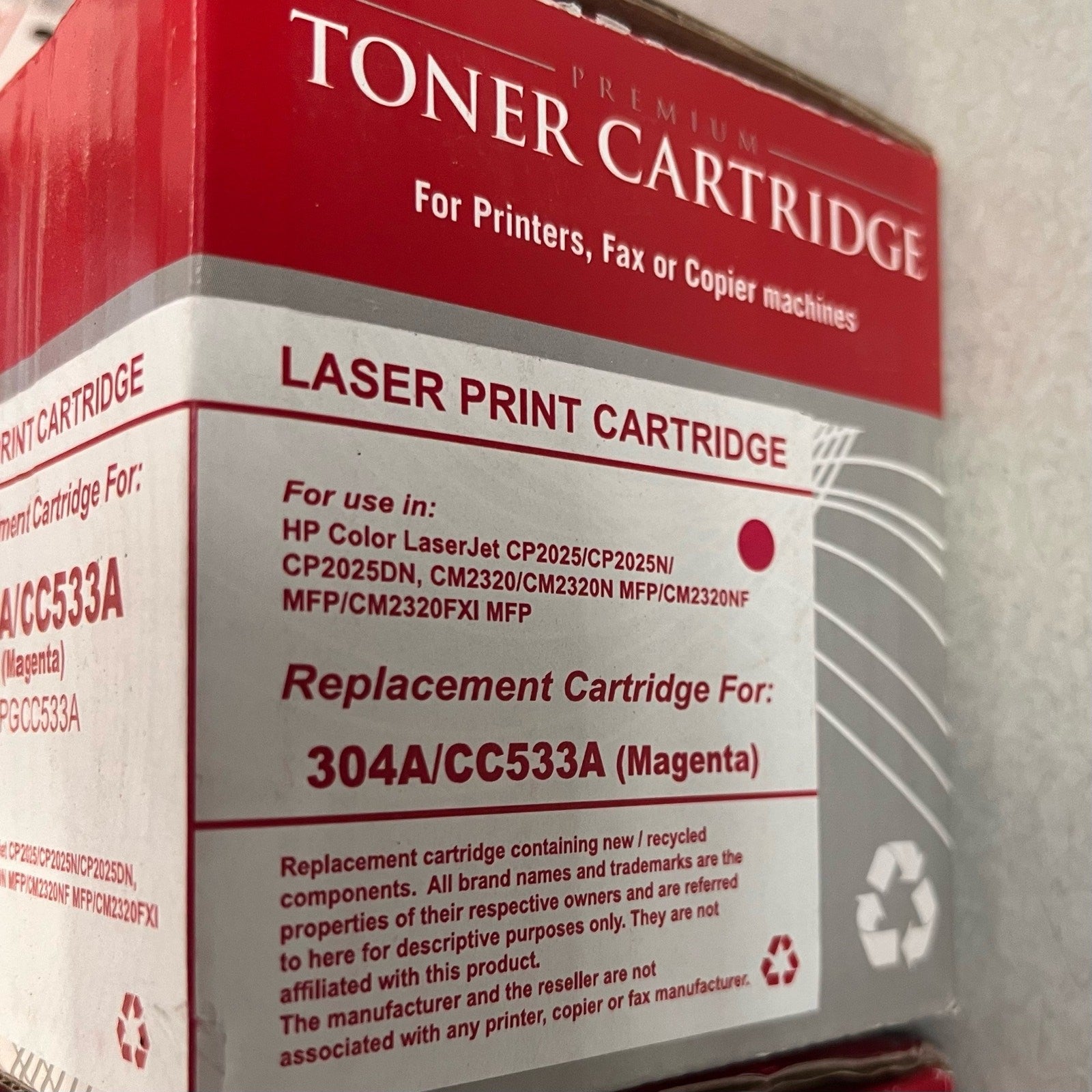 REMIUM TONER LASER CARTRIDGE 304A/CC533A (Magenta) CP2025/CP2025N/CP2025DN