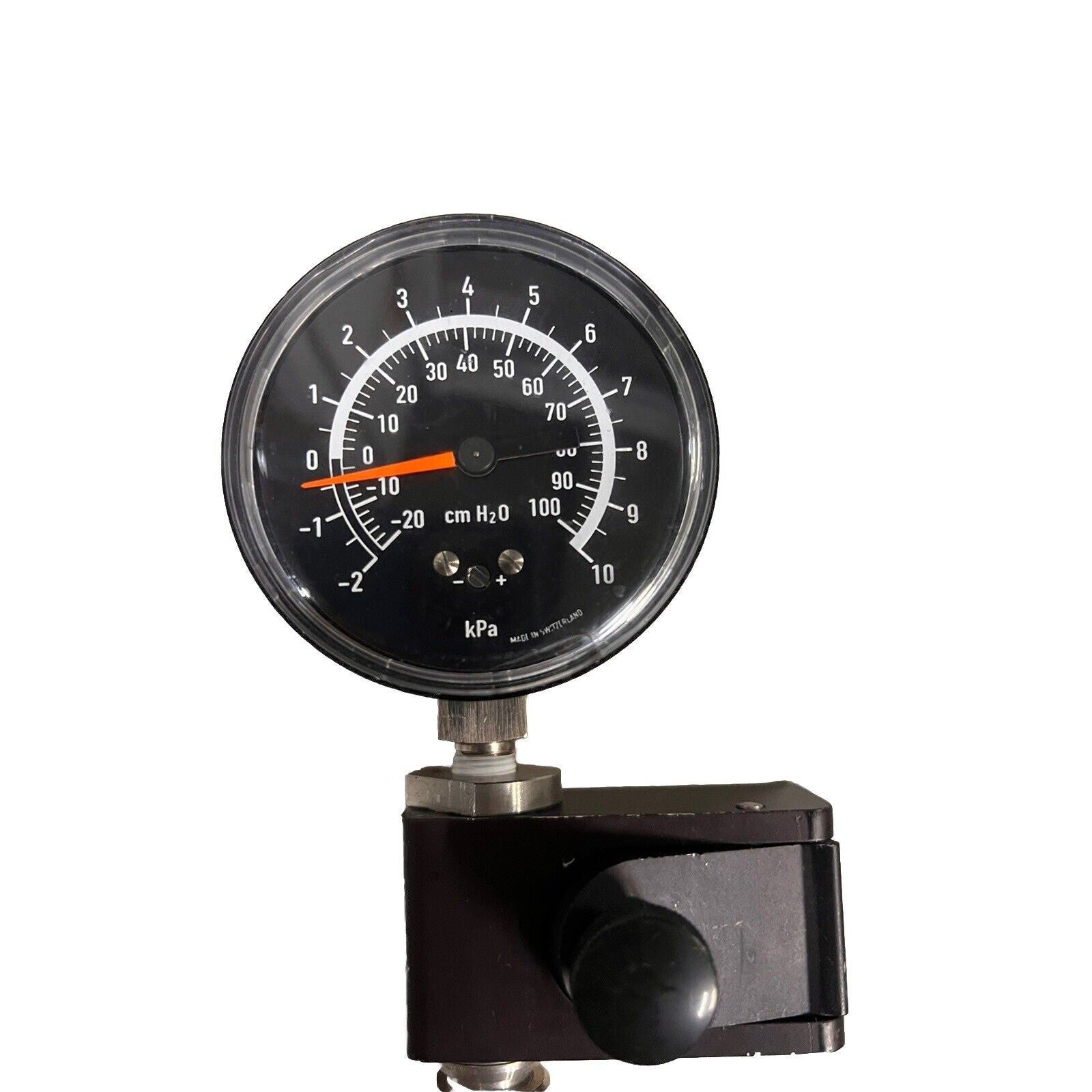 Dry Pressure Gauge Dual Scale In H2O / kPa