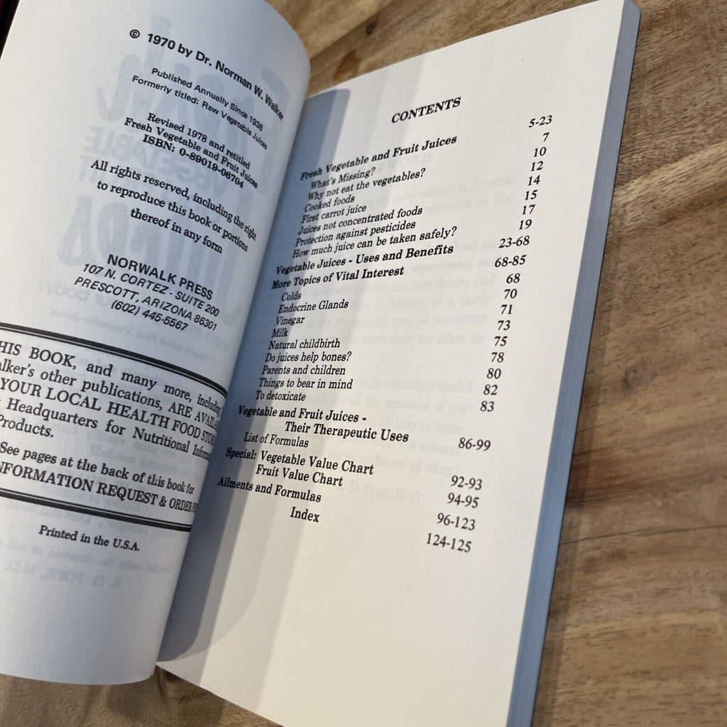 Fresh Vegetable and Fruit Juices by Norman Walker (1995, Trade Paperback,...