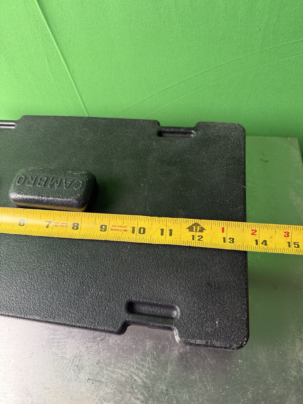 Cambro LID FOR Beverage  Dispenser Insulated Black