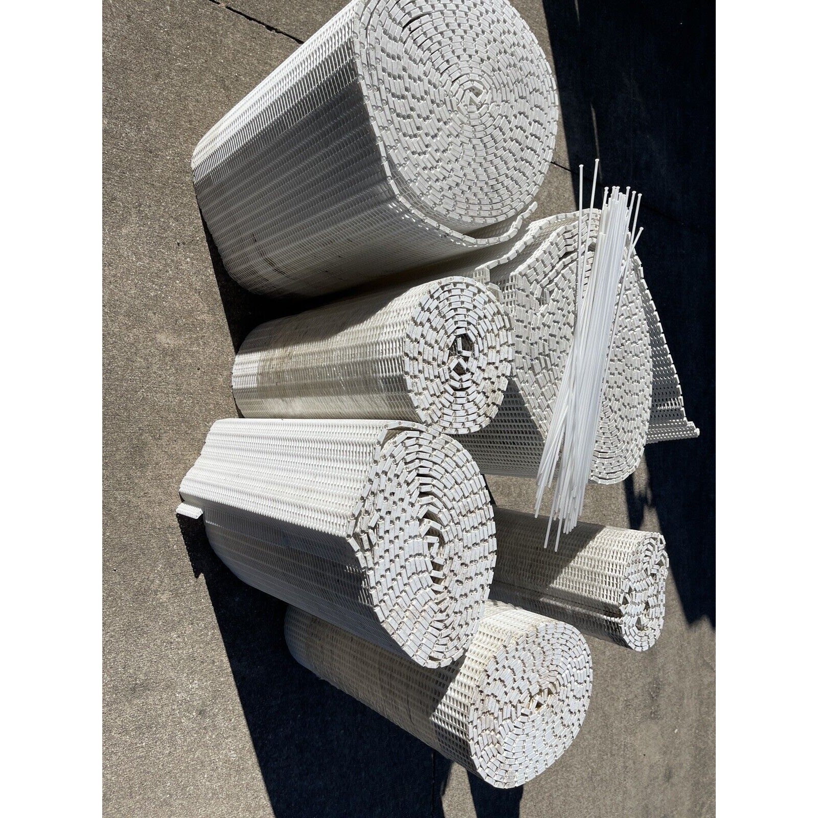 Multiple Conveyor Belts, x 24 in, Incline, Herringbone Pattern. With Pins