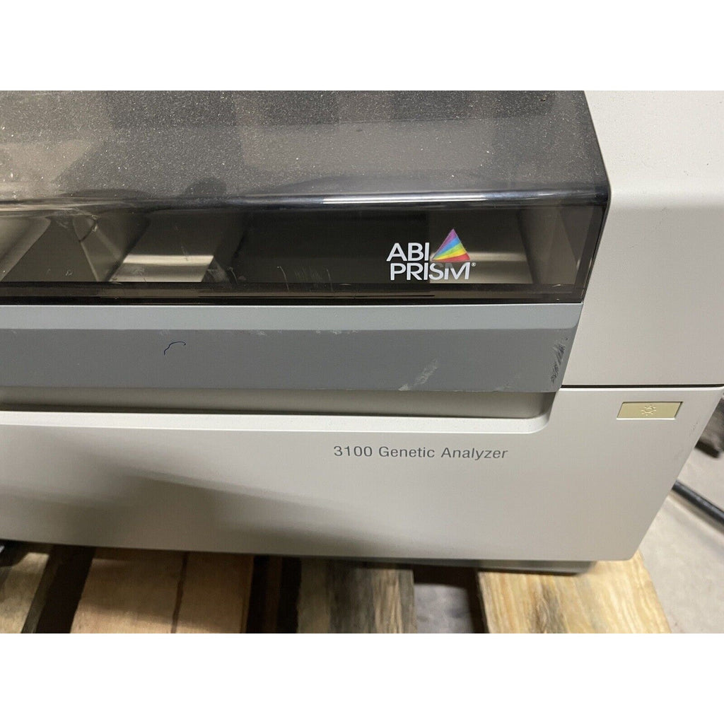 Hitachi 3100 Genetic Analyzer DNA Sequencer. Applied Biosystems.