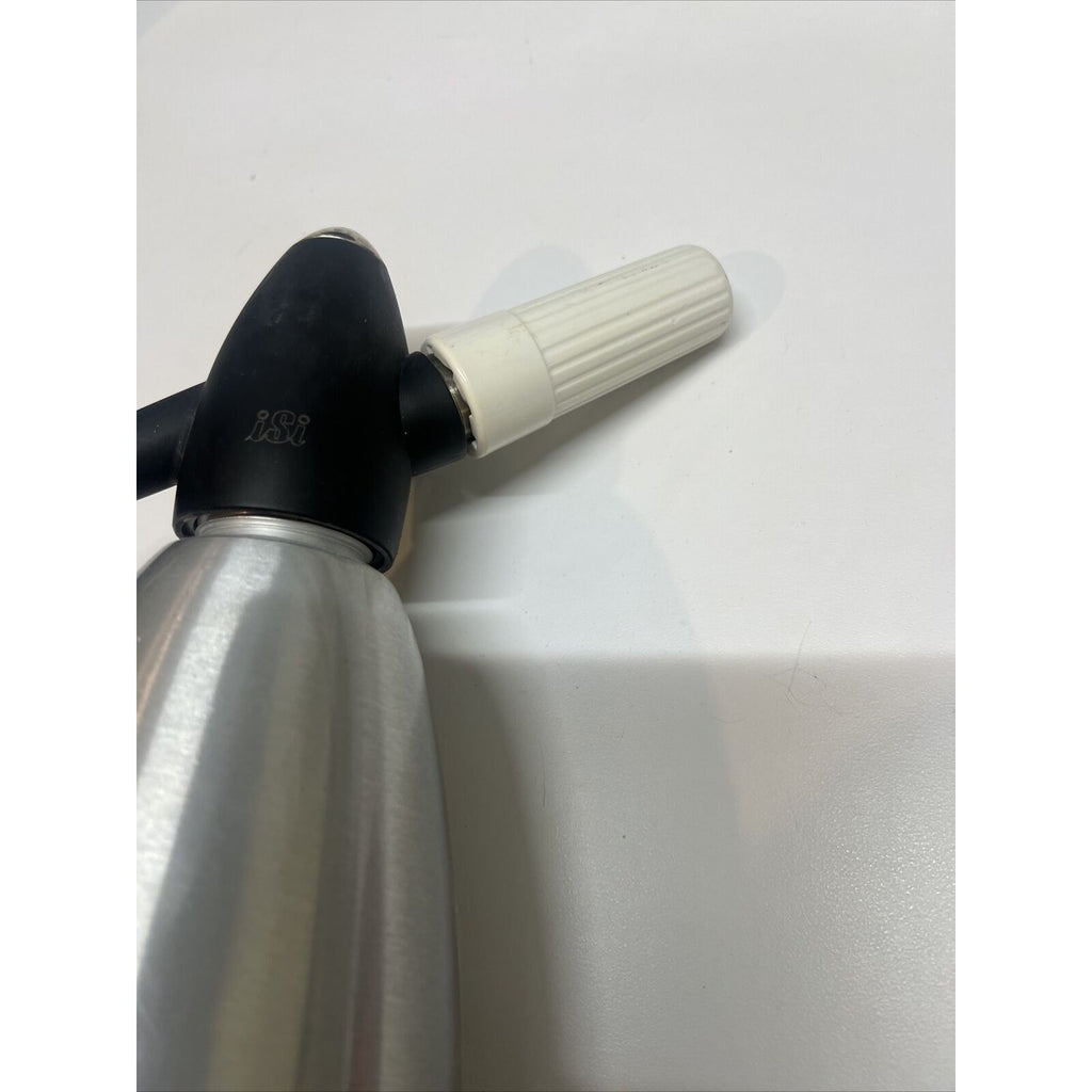 iSi Soda Water Carbonation Siphon. With Co2 Cartridges.