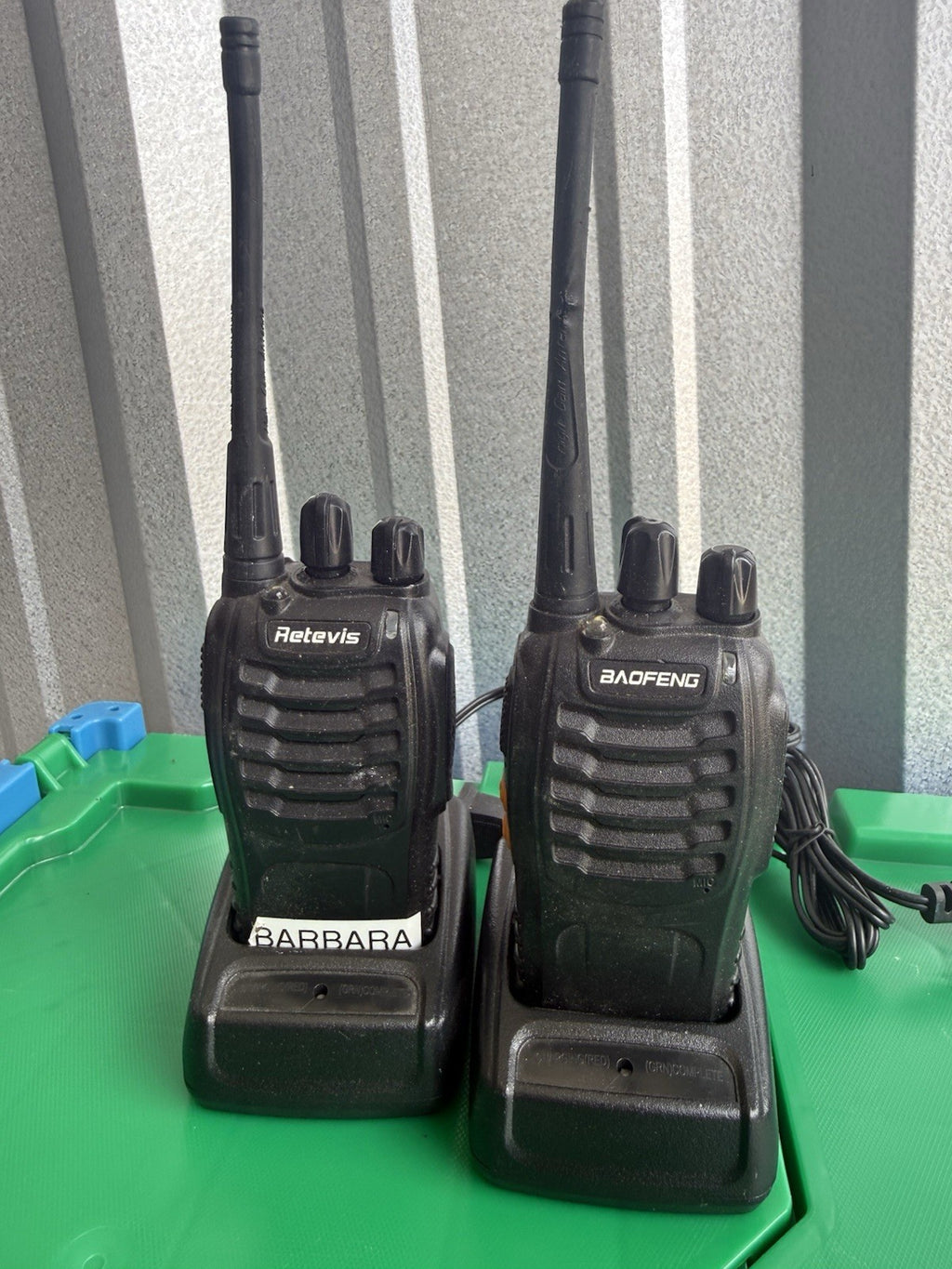 Retevis H777 UHF Walkie Talkies With 4 Chargers