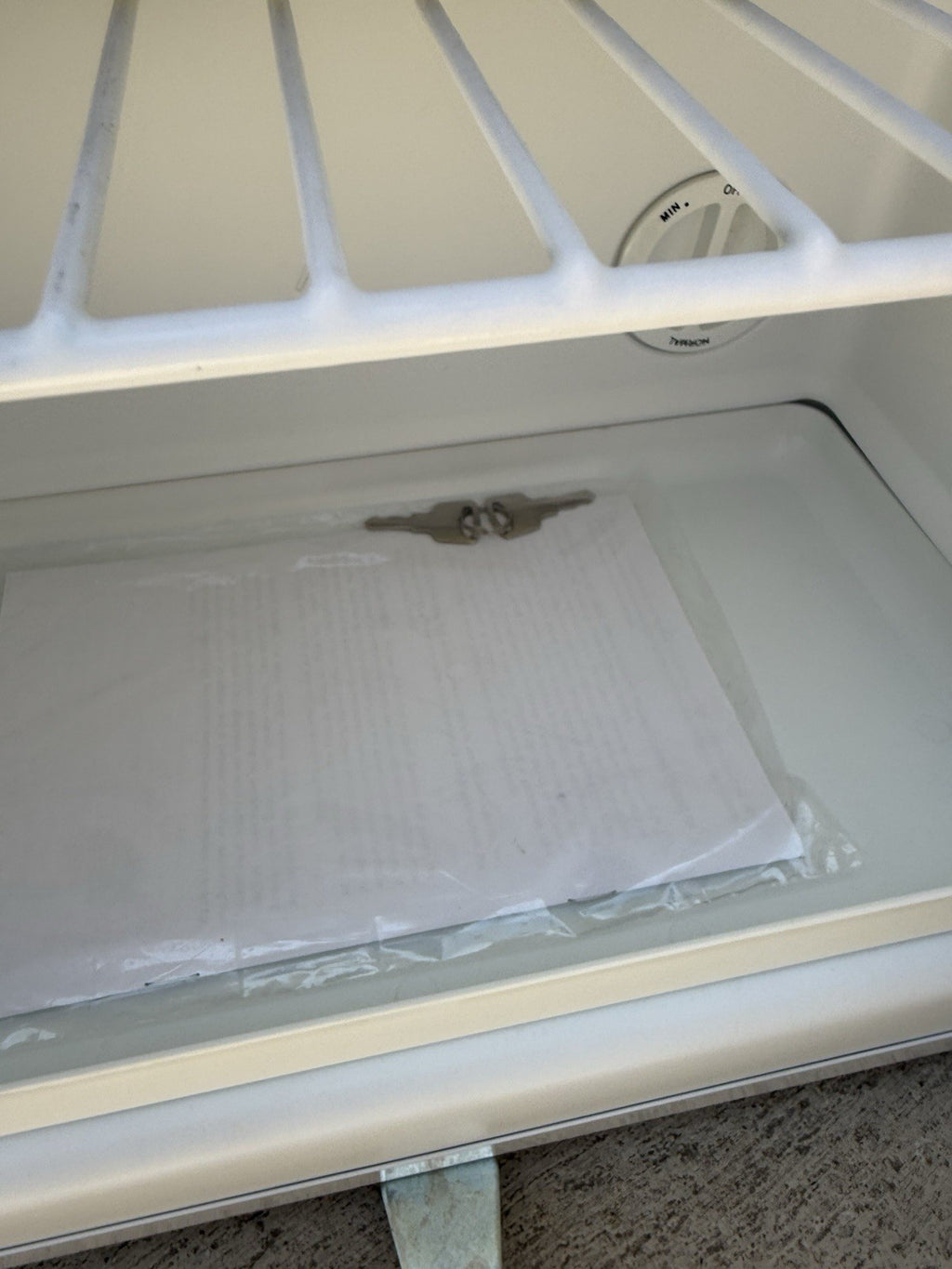 EdgeStar CMF151L-1 - Freezer Medical Appliances