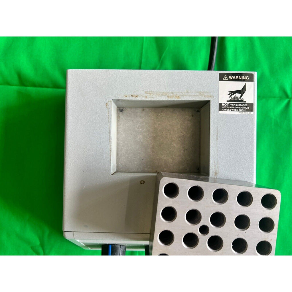 VWR Scientific Standard Heat Block 1 Cat. No. 13259-030 1949030. TESTED