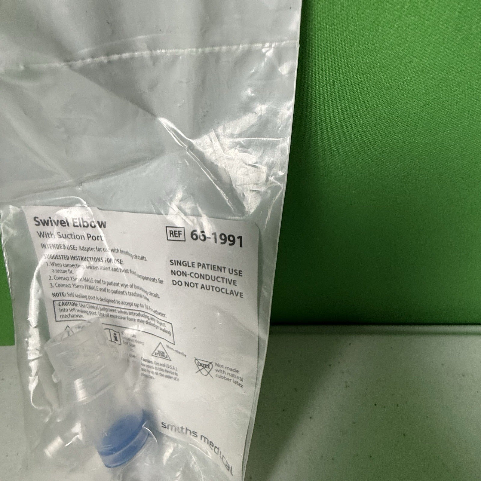 Smiths medical Swivel Elbow with Suction Port 66-1991