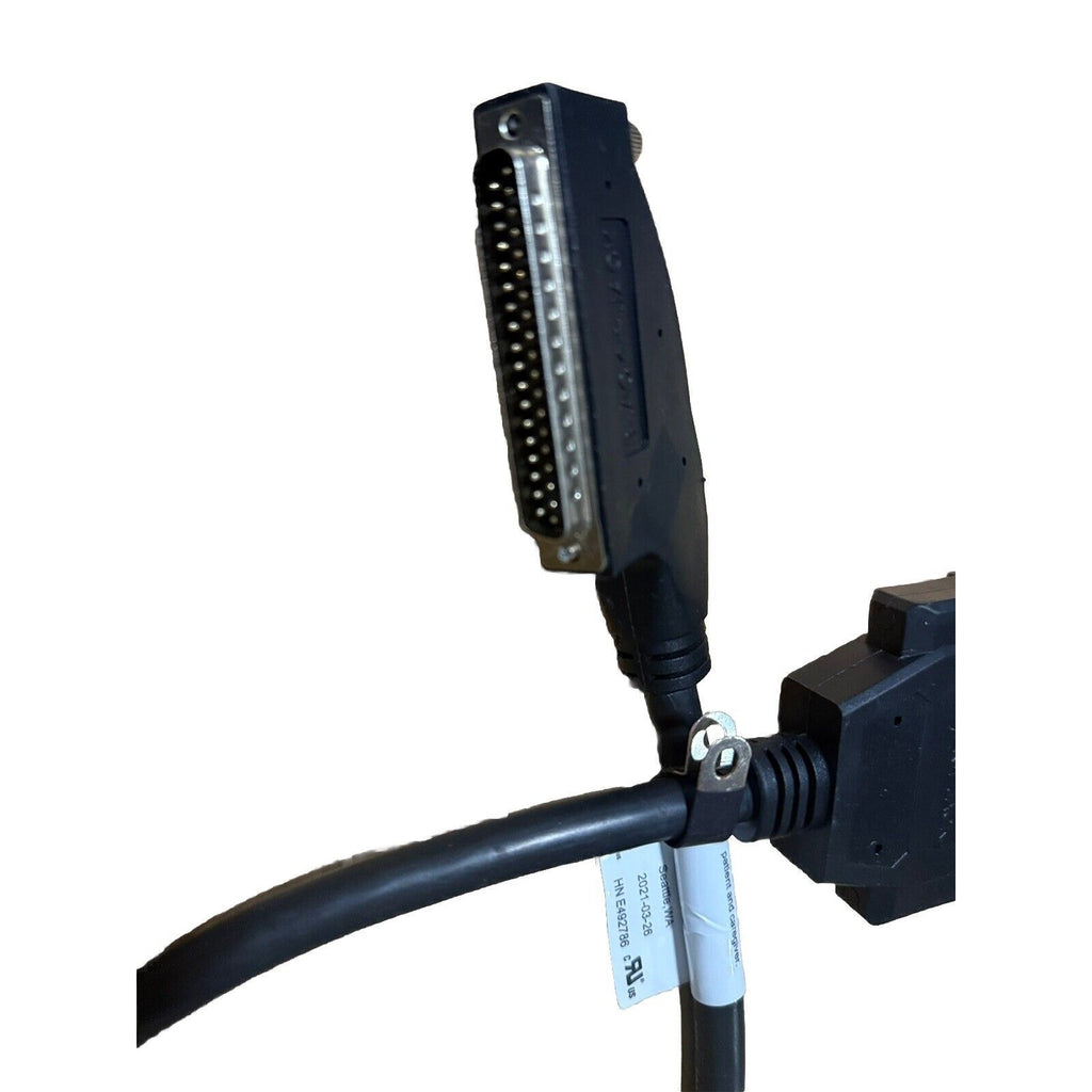 HATCHMED XFR MAGNETIC 37-PIN STRAIGHT FEMALE, RIGHT ANGLE 37-PIN, 32 Inches