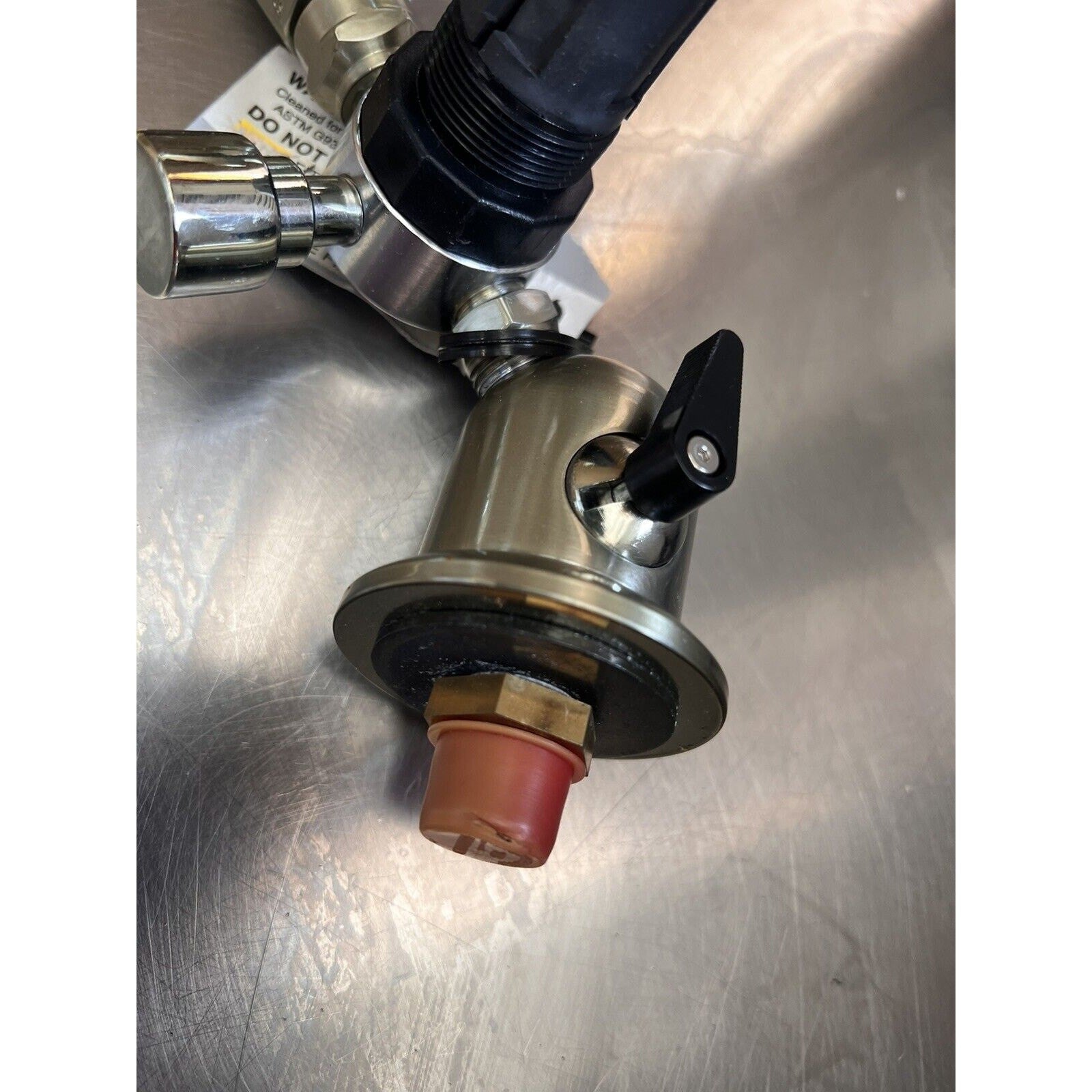 WaterSaver Faucet Valve L2873-366V-758WSA O2 Clean Pressure Regulator Fixture