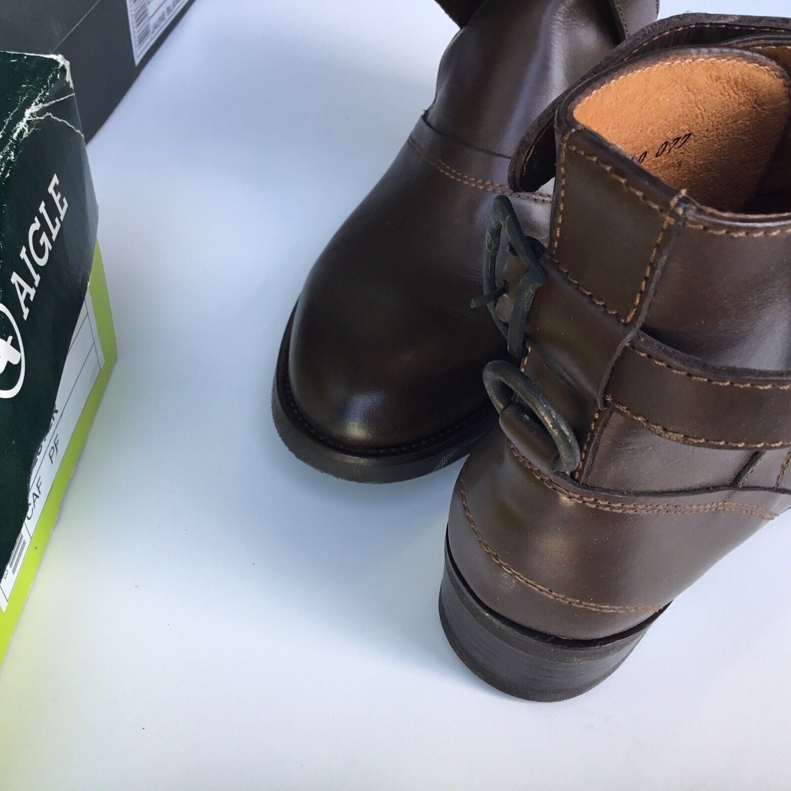 Aigle Holster CapAF PF 32585 Women's Size 6