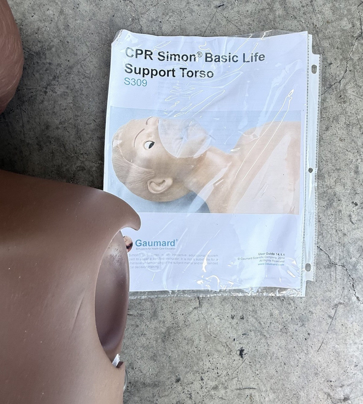 CPR Simon Basic Life Support Torso S309. Electronic.  Brown