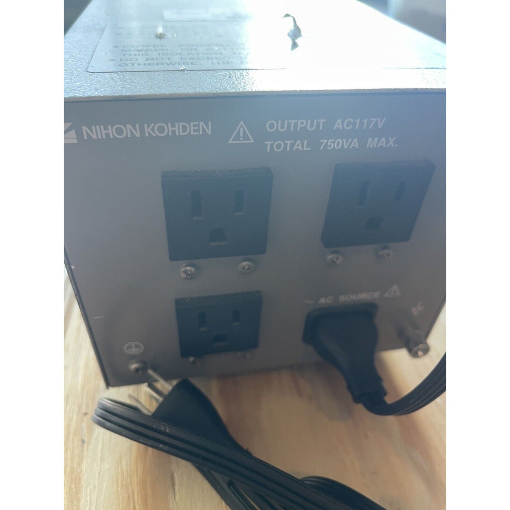 NIHON KOHDEN SOURCE SCIENTIFIC SM-930AA ISOLATION UNIT EEG9200SFF 117V 750VA !!